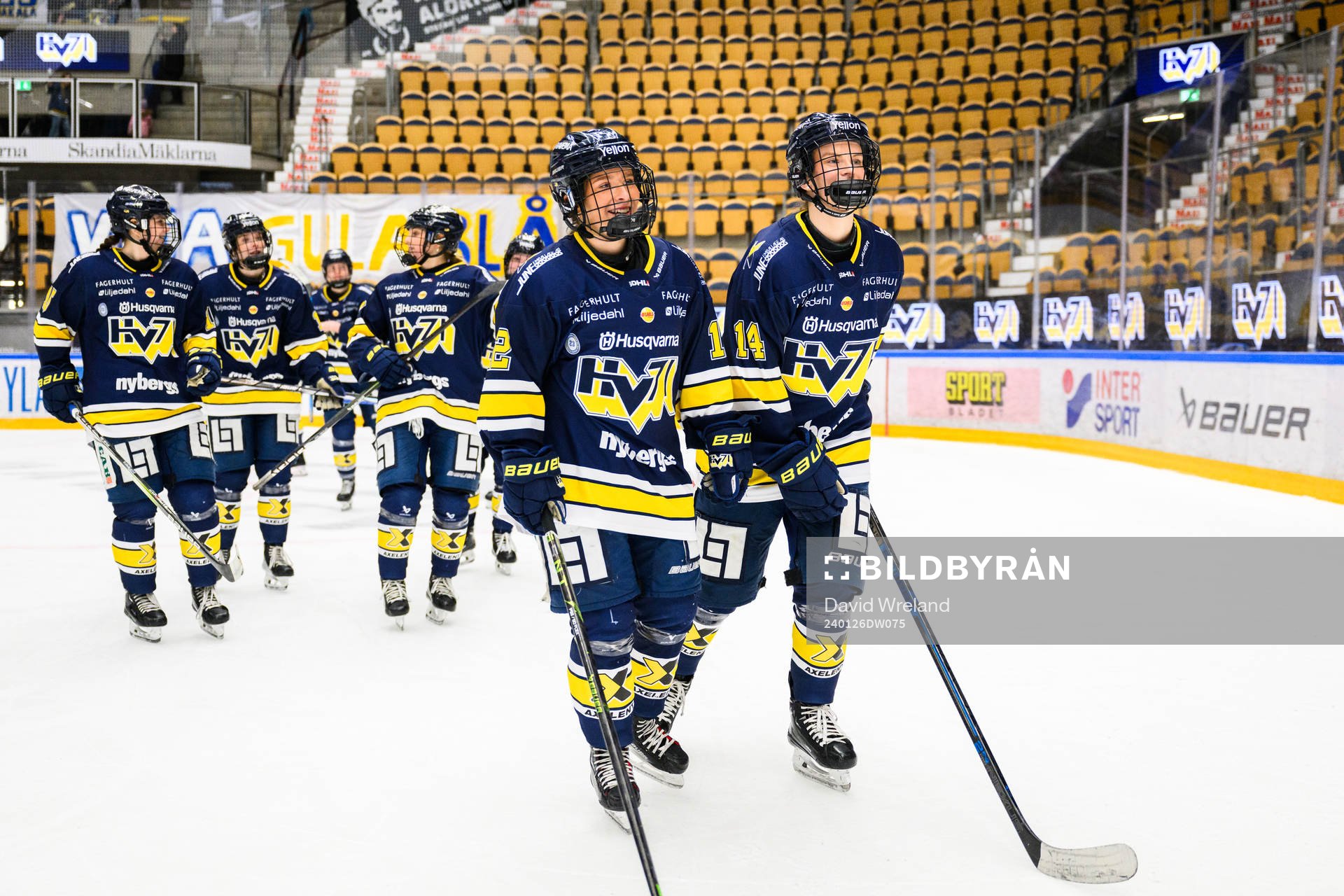 HV71s spelare jublar