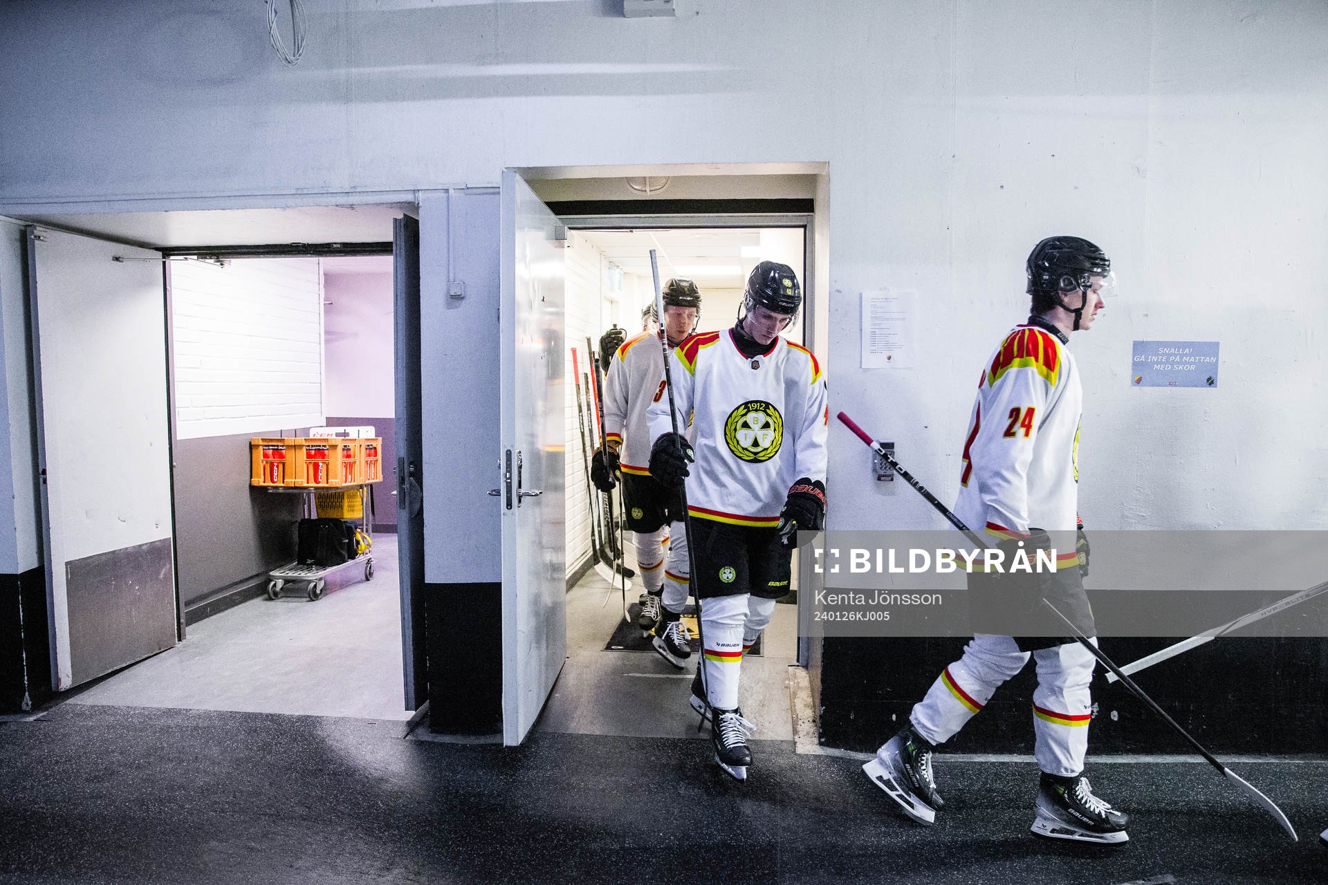 Brynäs Linus Lindblom med lagkamrater
