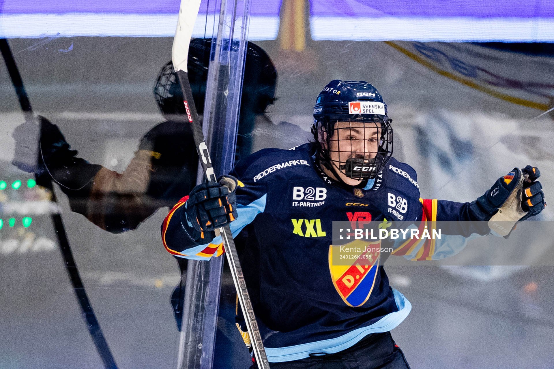 Djurgårdens Linus Eriksson jublar