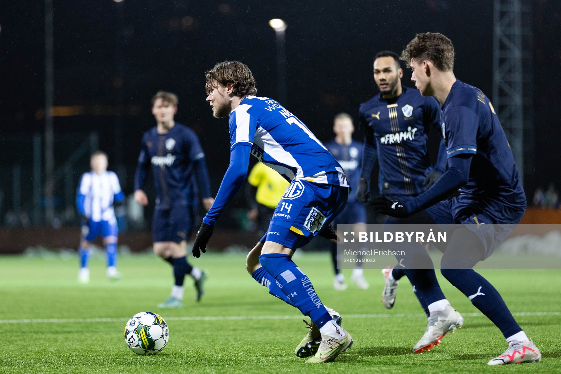 IFK Göteborgs Gustaf Norlin och Halmstads Gabriel Wallentin