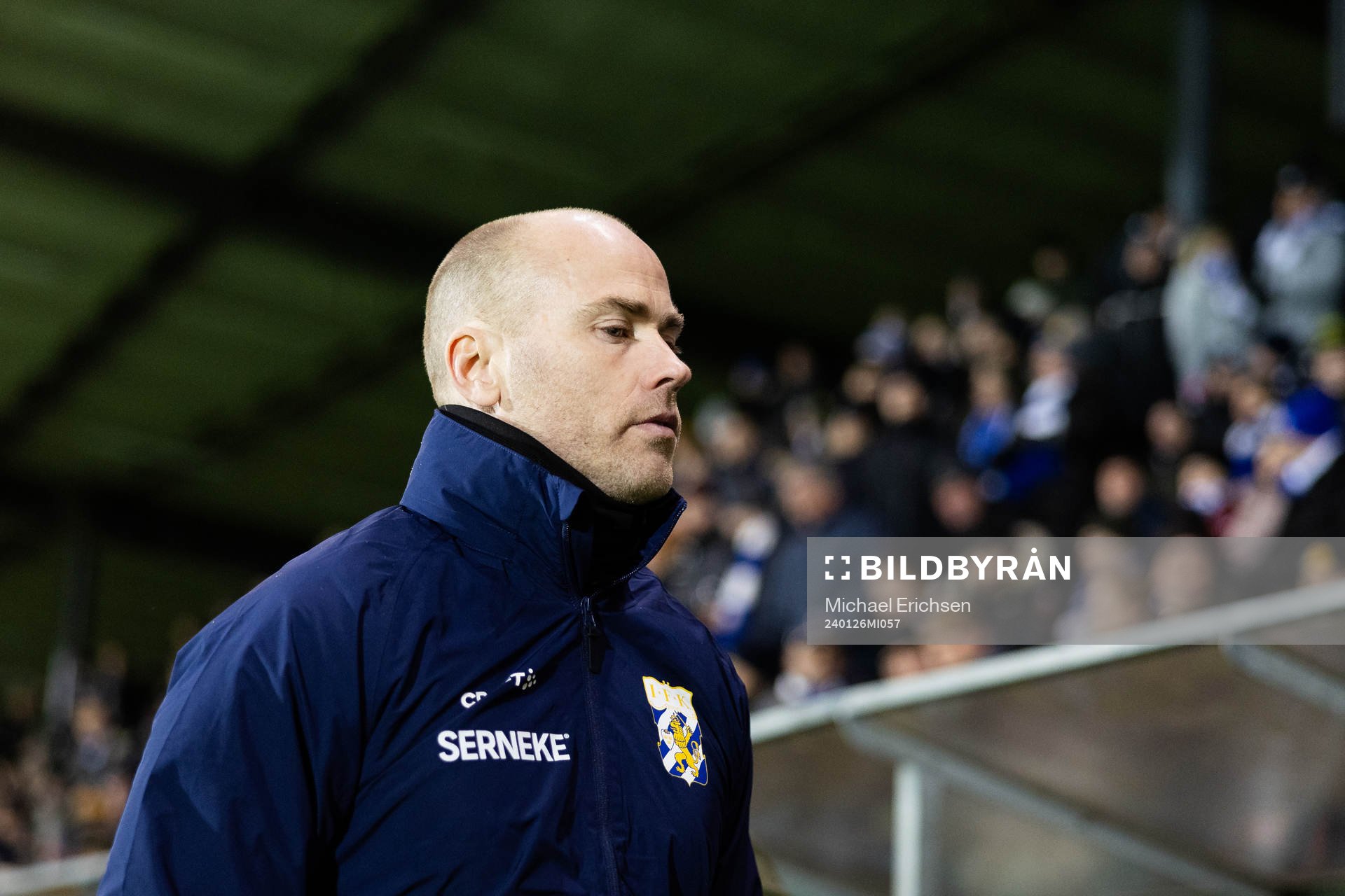 IFK Göteborgs tränare Jens Berthel Askou innan träningsmatchen i fotboll mellan IFK Göteborg och Halmstad den 26 januari 2024 i Göteborg.