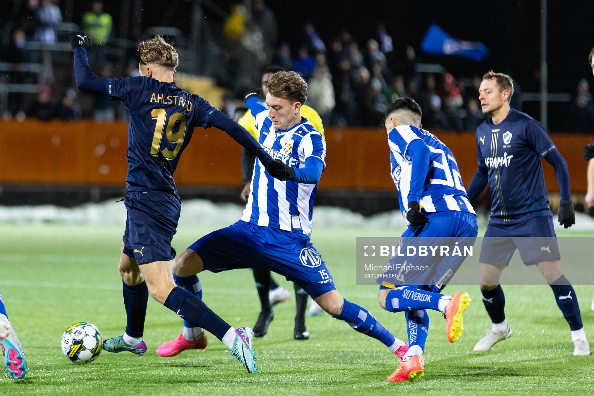 Halmstads Albin Ahlstrand och IFK Göteborgs Sebastian