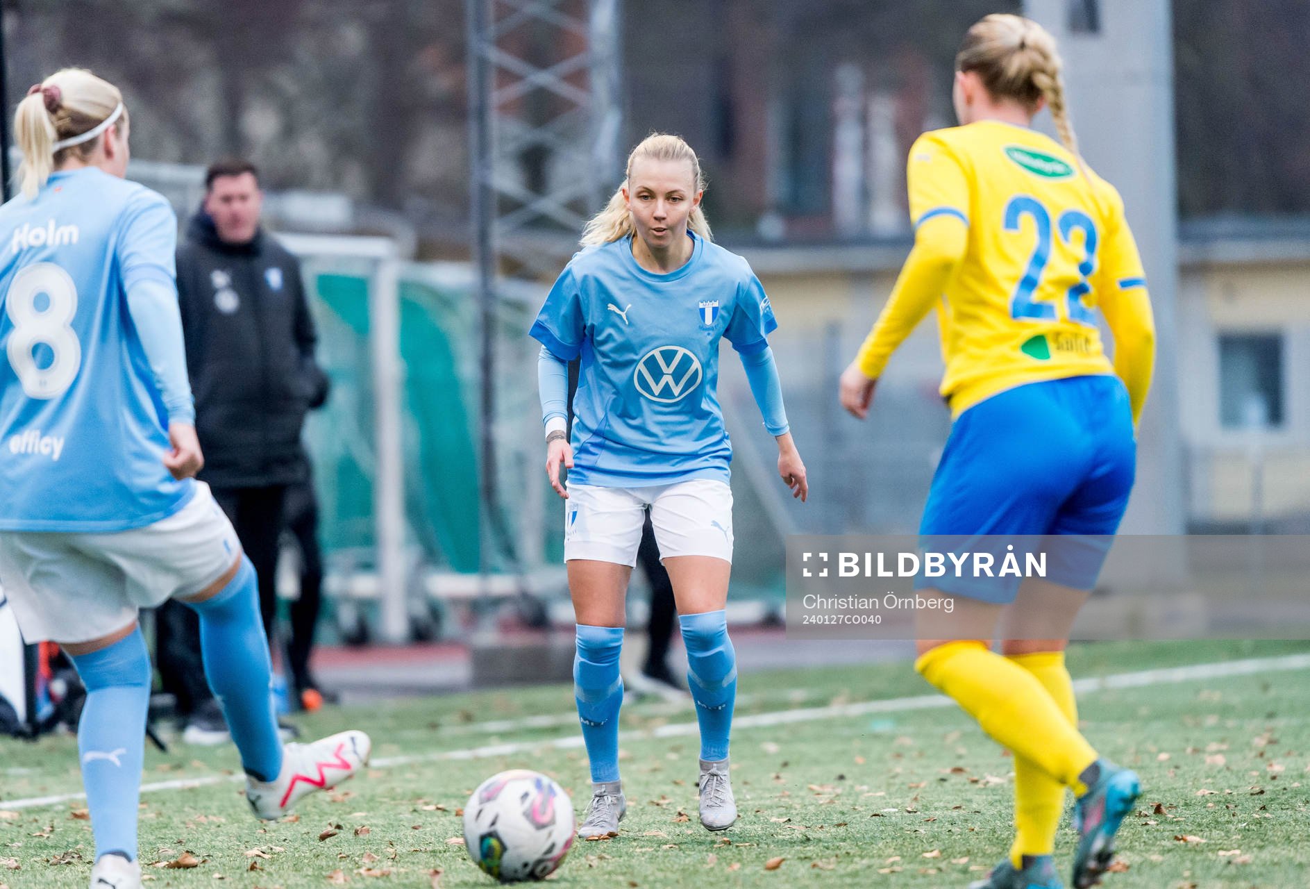 Malmö FFs Nathalie Hoff Persson och Rebecka Holm och