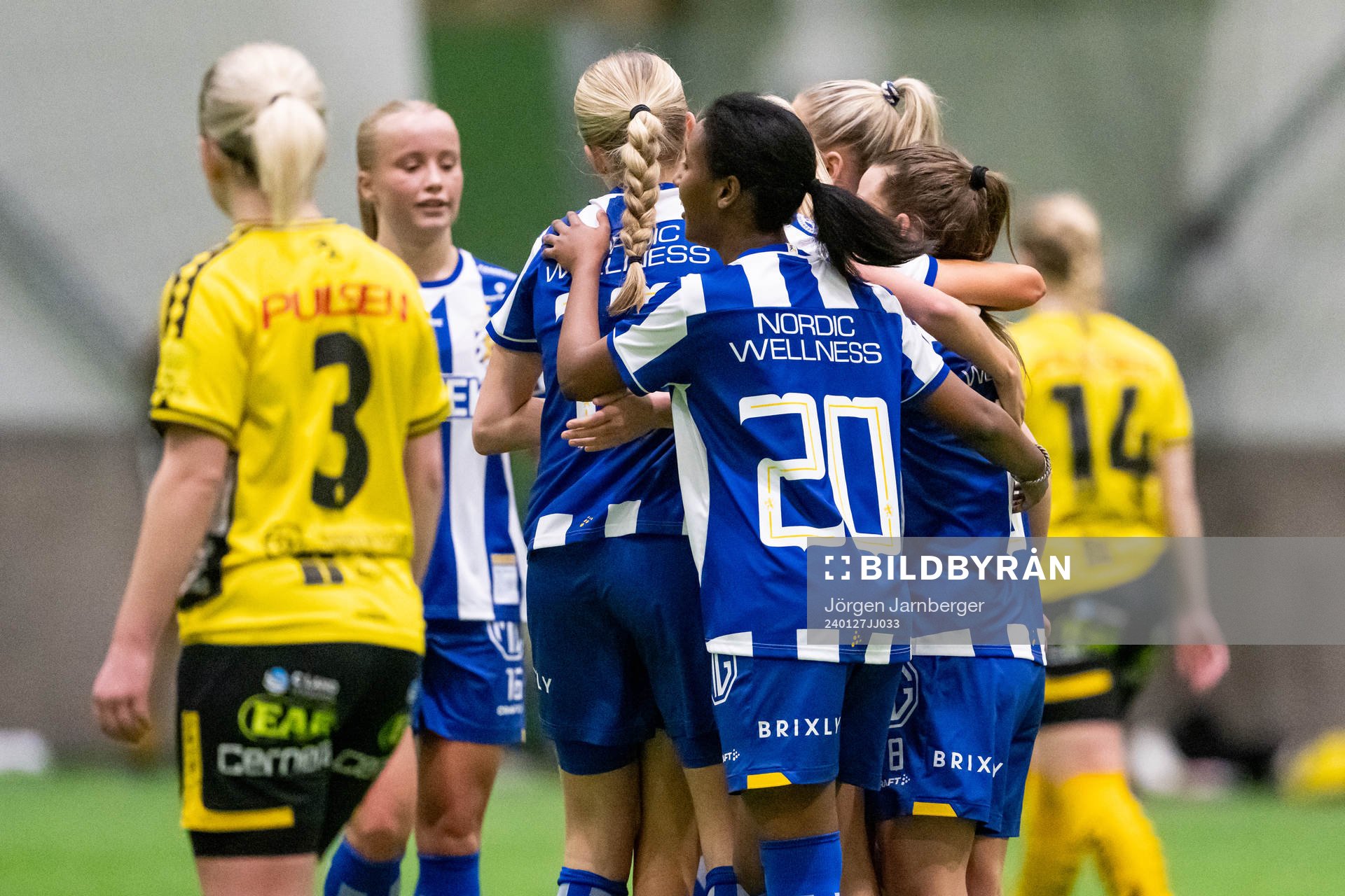 IFK Göteborgs spelare jublar