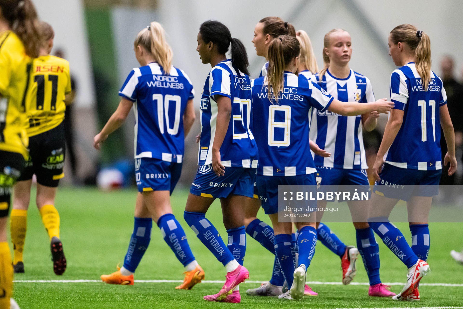 IFK Göteborgs spelare jublar