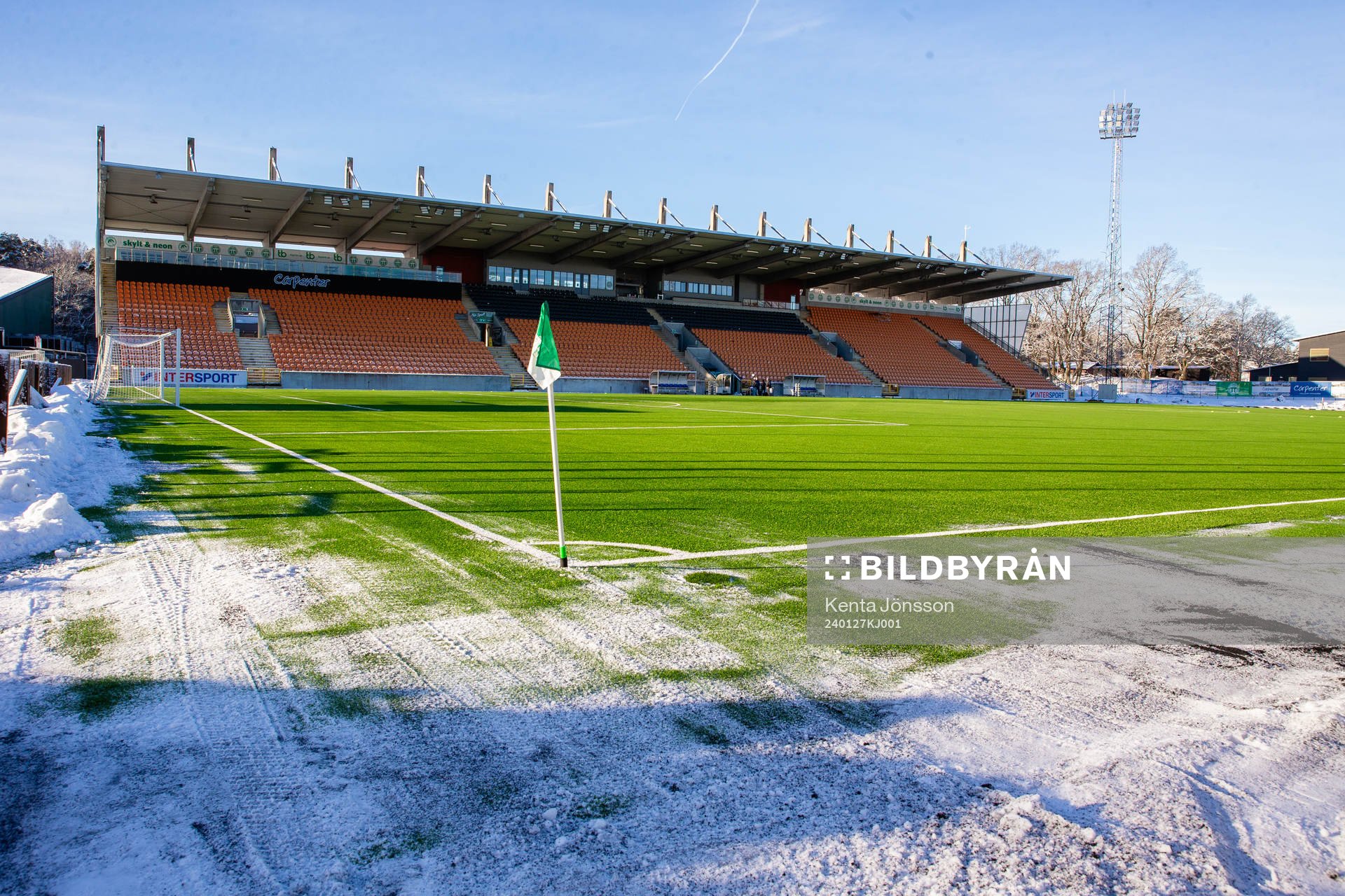Hitachi Energy Arena med snö