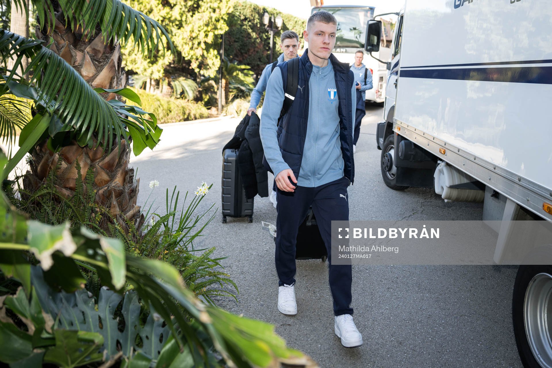 Malmö FFs Sebastian Jörgensen vid ankomsten till