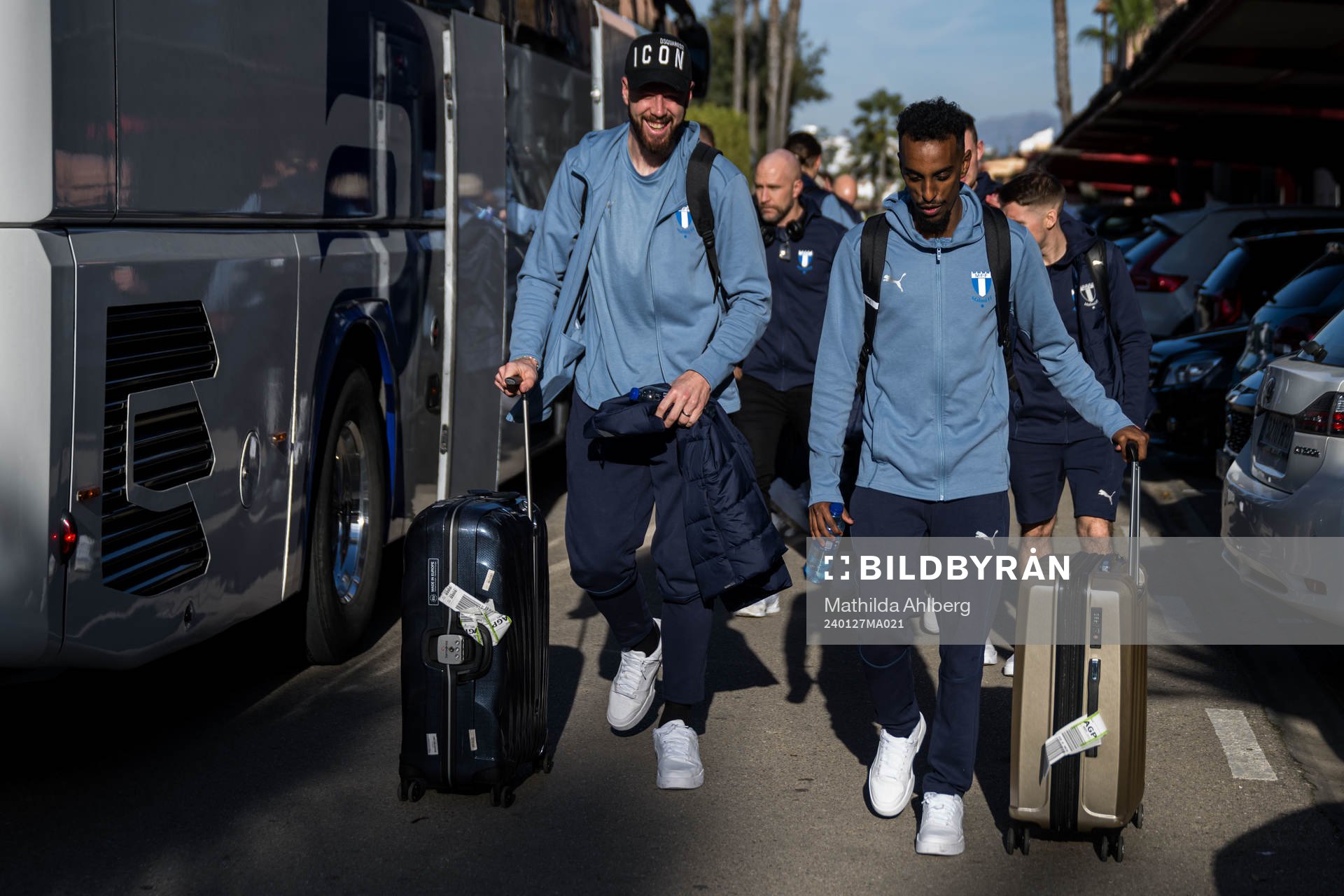 Malmö FFs Pontus Jansson och Taha Ali vid ankomsten till