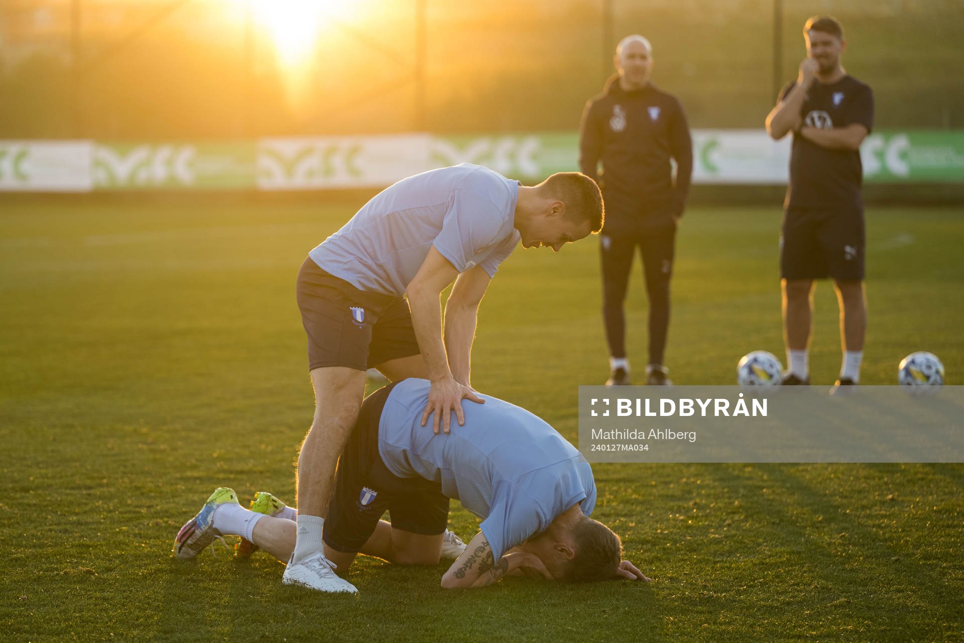 Malmö FFs Søren Rieks  har ont