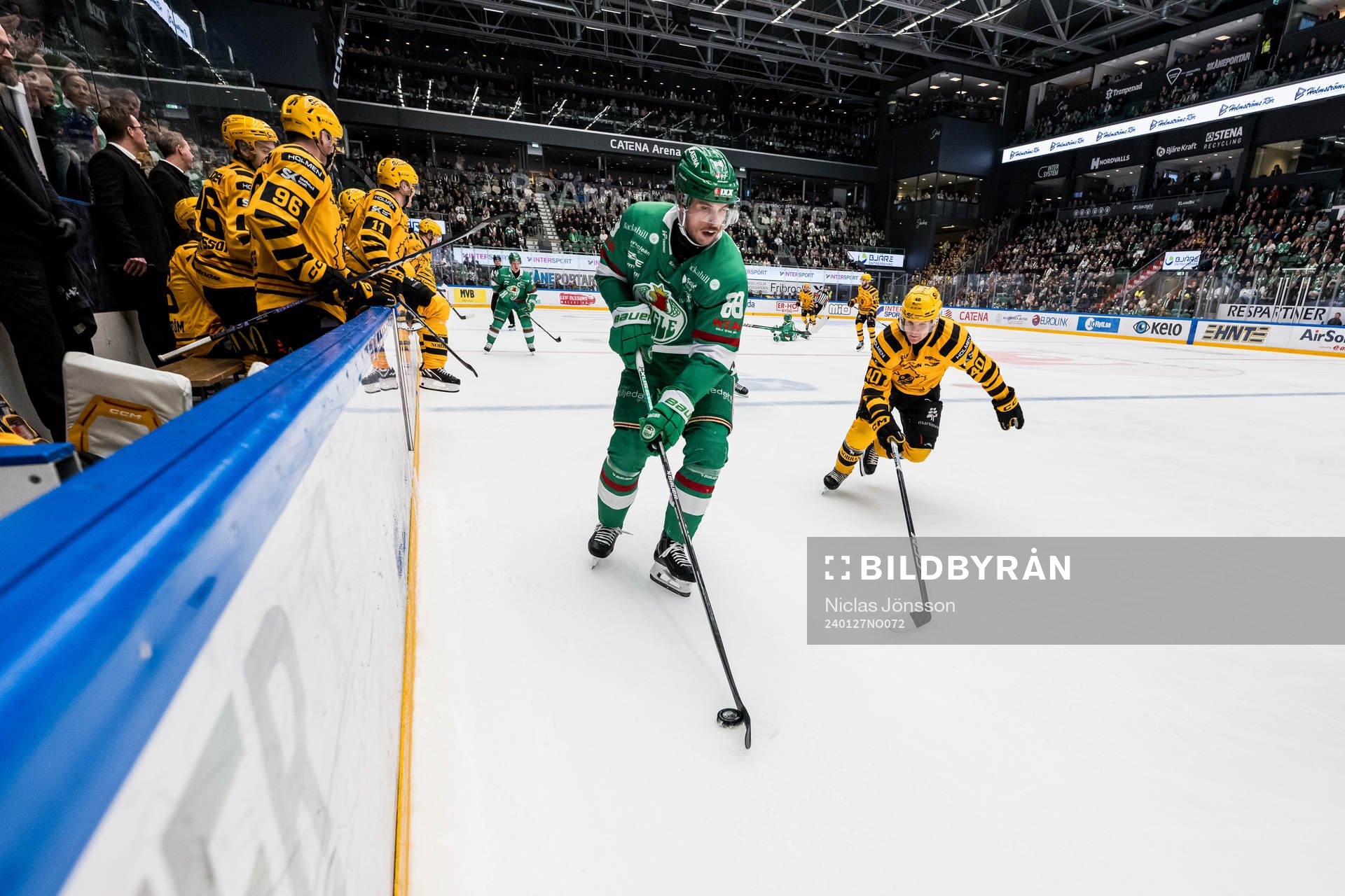 Rögles Brandon Davidson Skellefteås Anton Heikkinen
