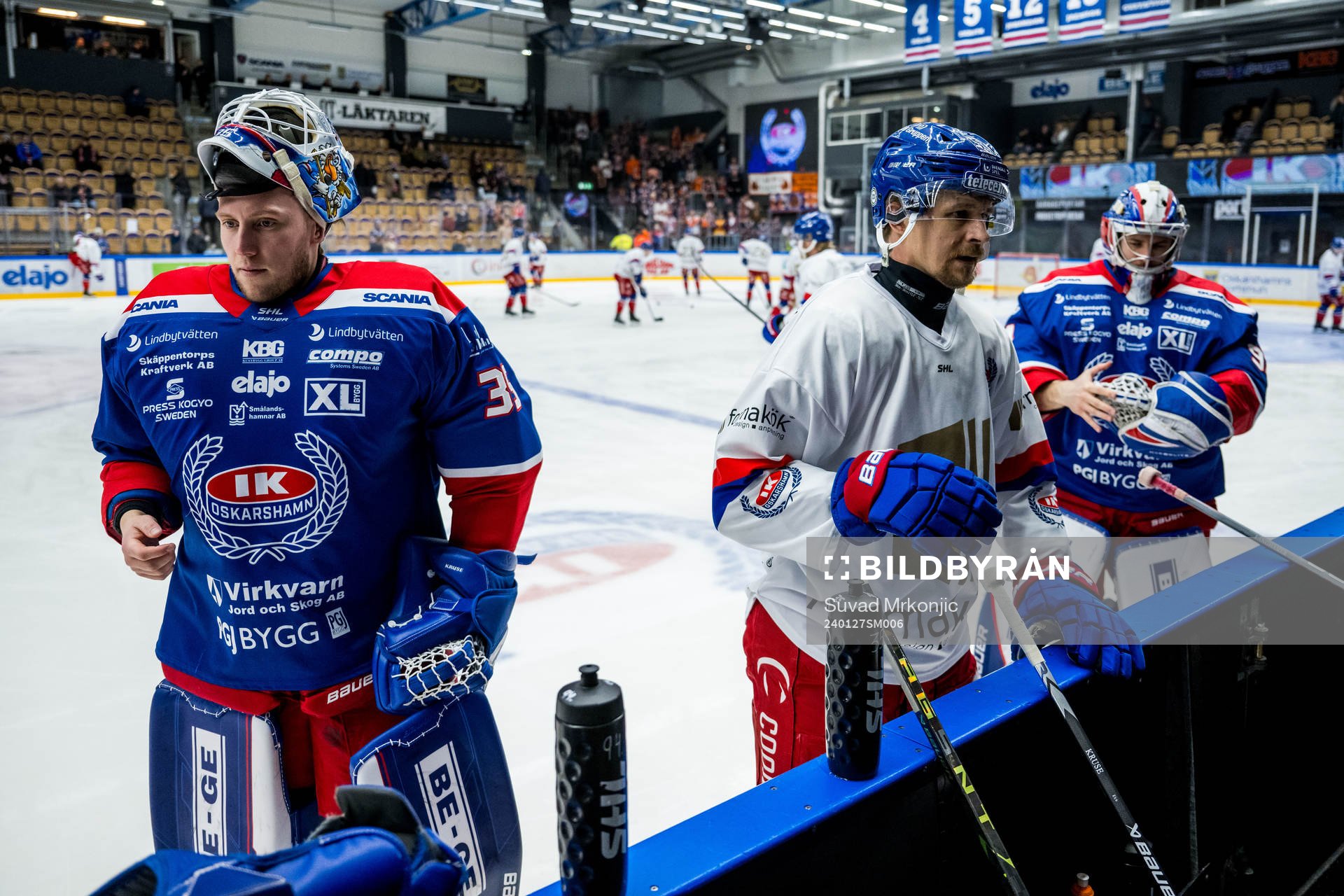 Oskarshamns målvakt Emil Kruse, Johannes Salmonsson och