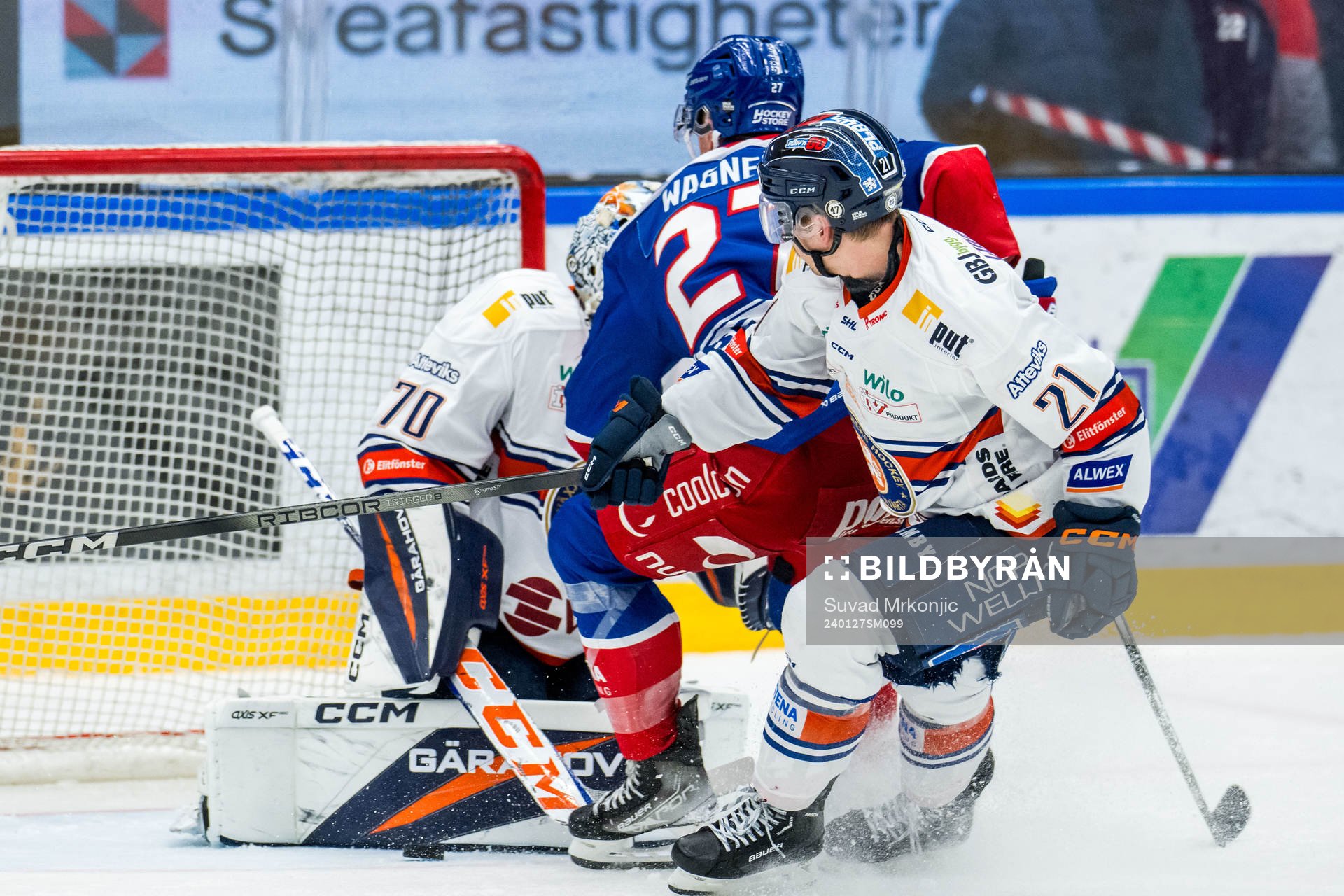 Växjös målvakt Adam Åhman och Oskarshamns Austin Wagner