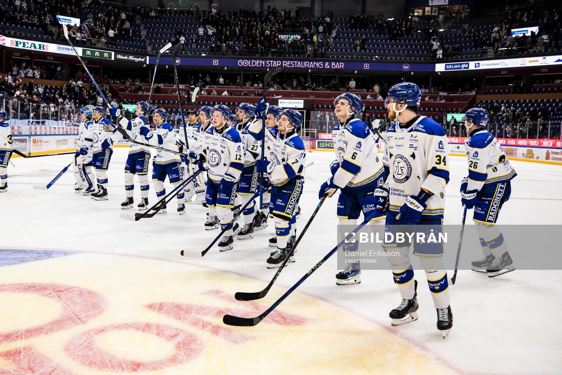 Leksands spelarna jublar