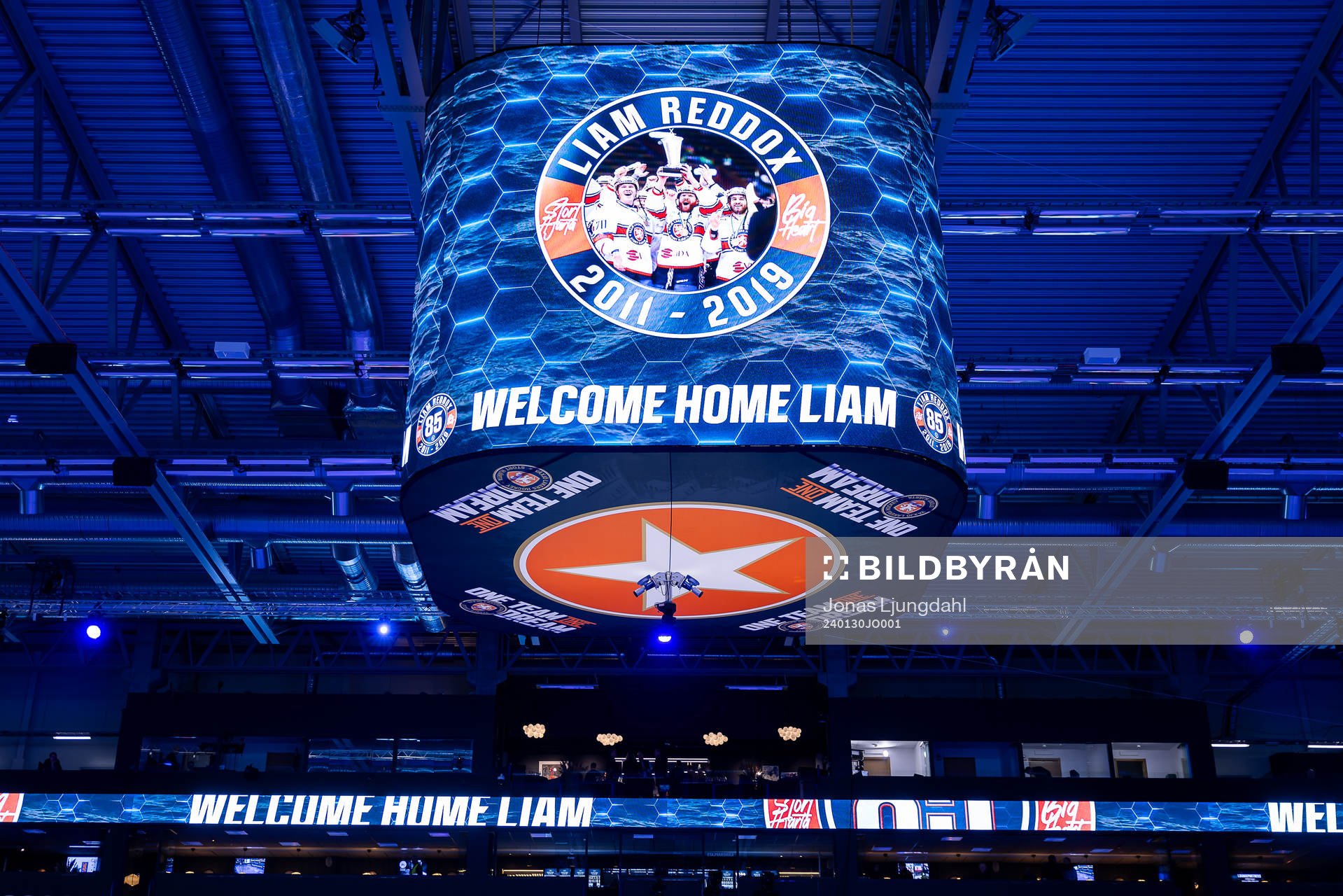 Jumbotron med hyllning till Liam Reddox före