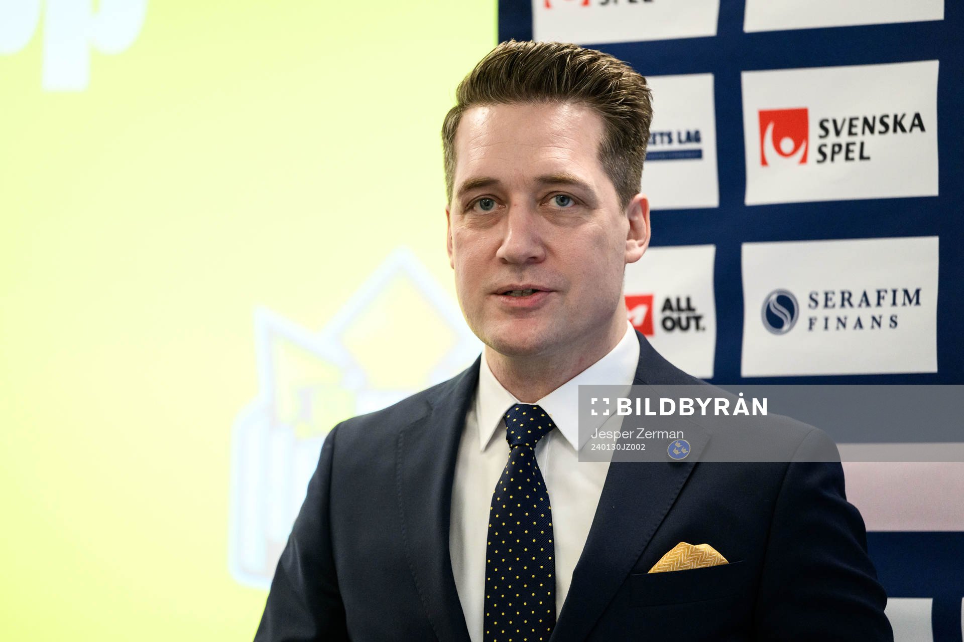 Tre Kronors förbundskapten Sam Hallam