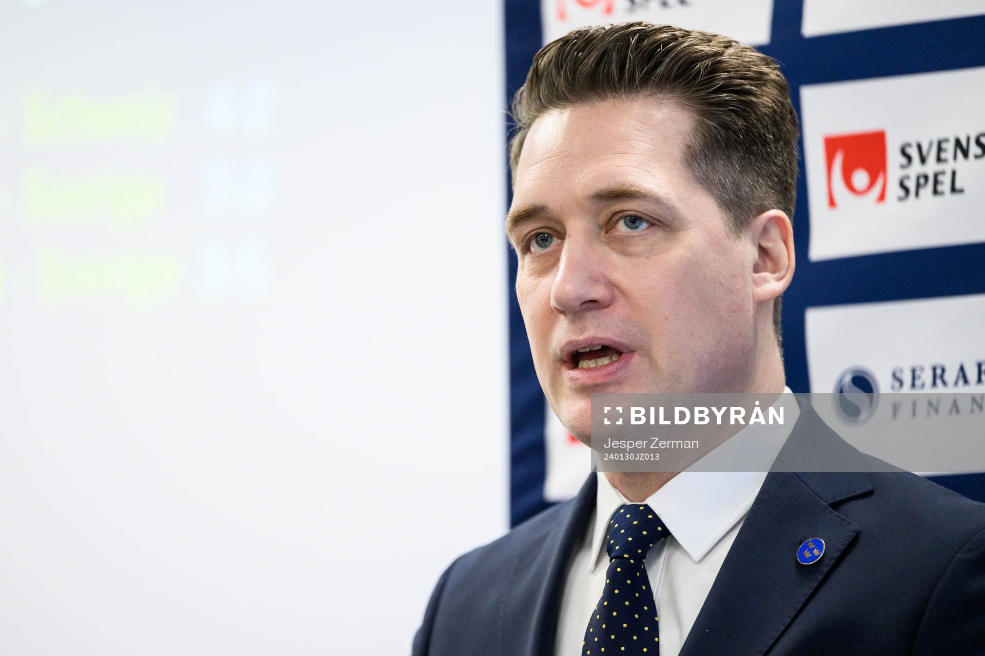 Tre Kronors förbundskapten Sam Hallam