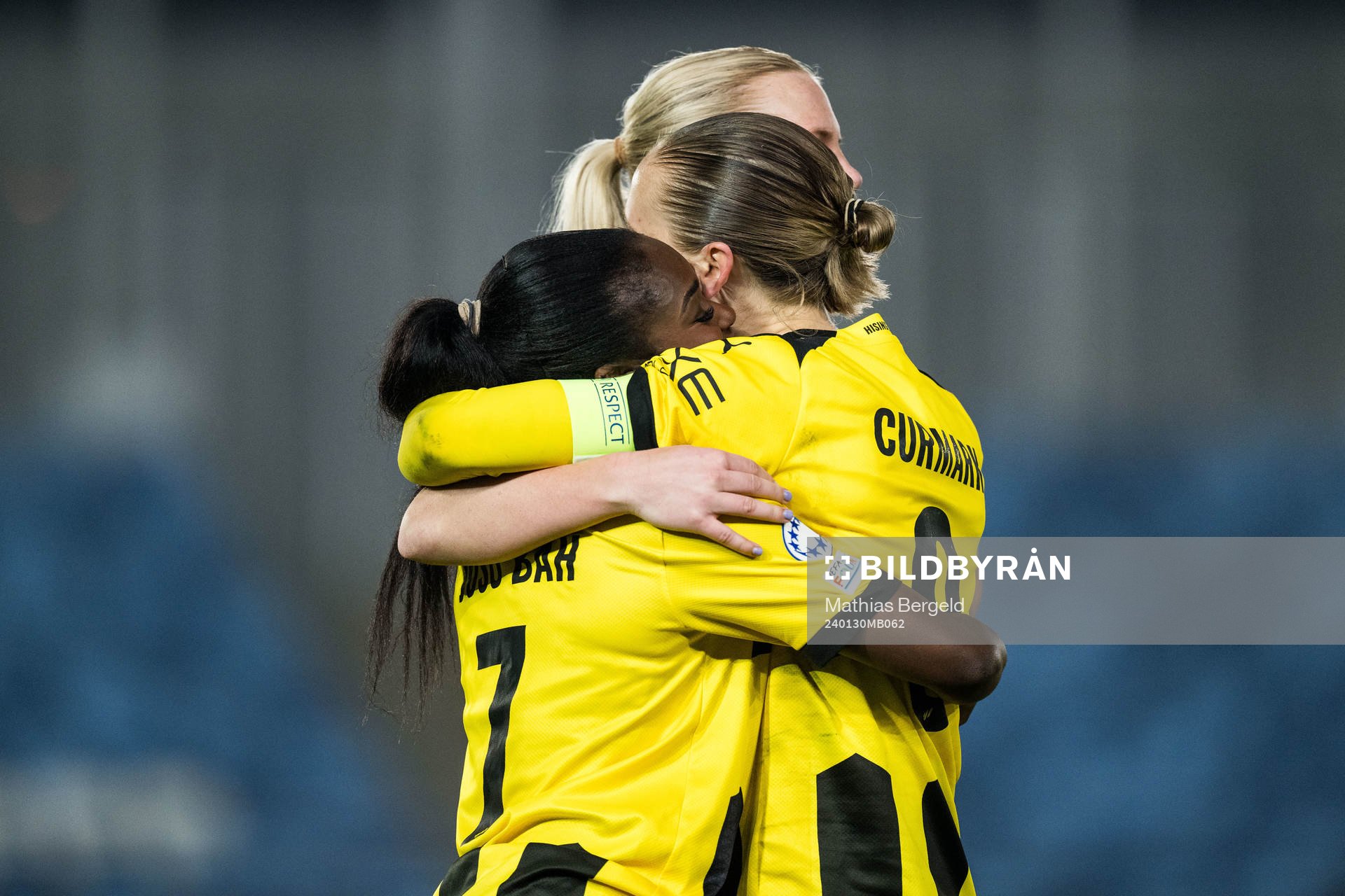Monica Jusu Bah and Filippa Curmark of Häcken celebrate