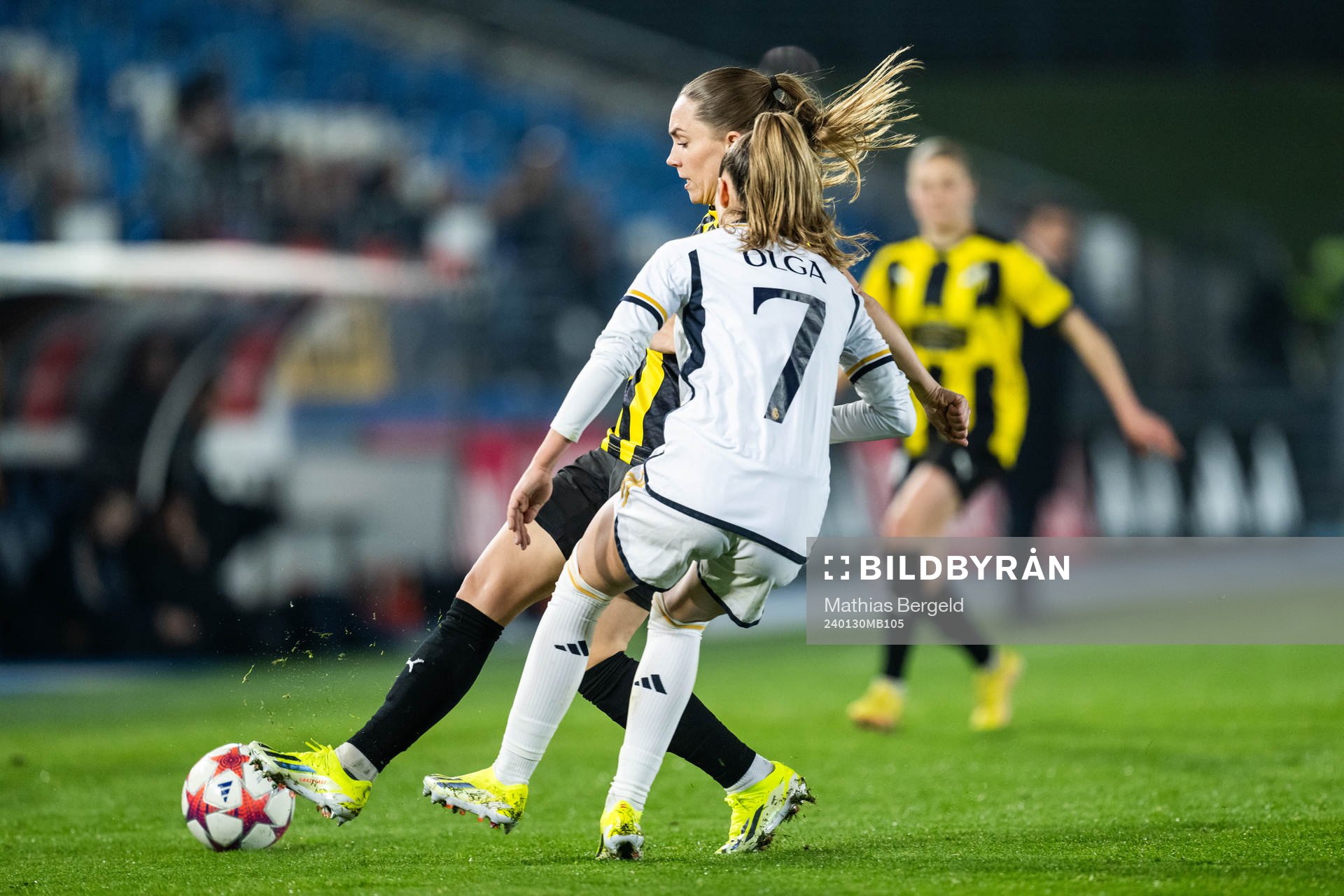 Elin Rubensson of Häcken and Olga of Real Madrid