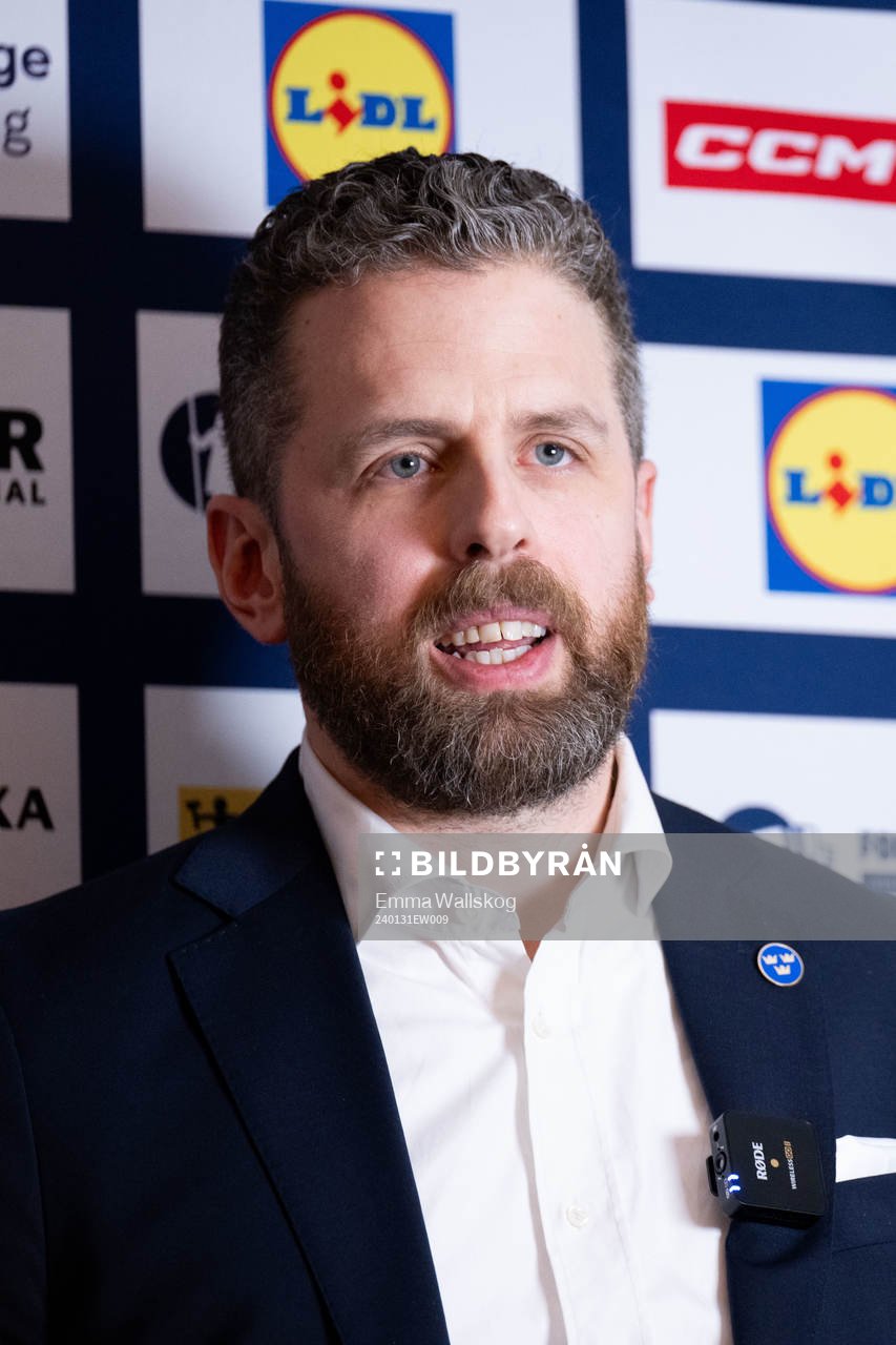 Damkronornas förbundskapten Ulf Lundberg