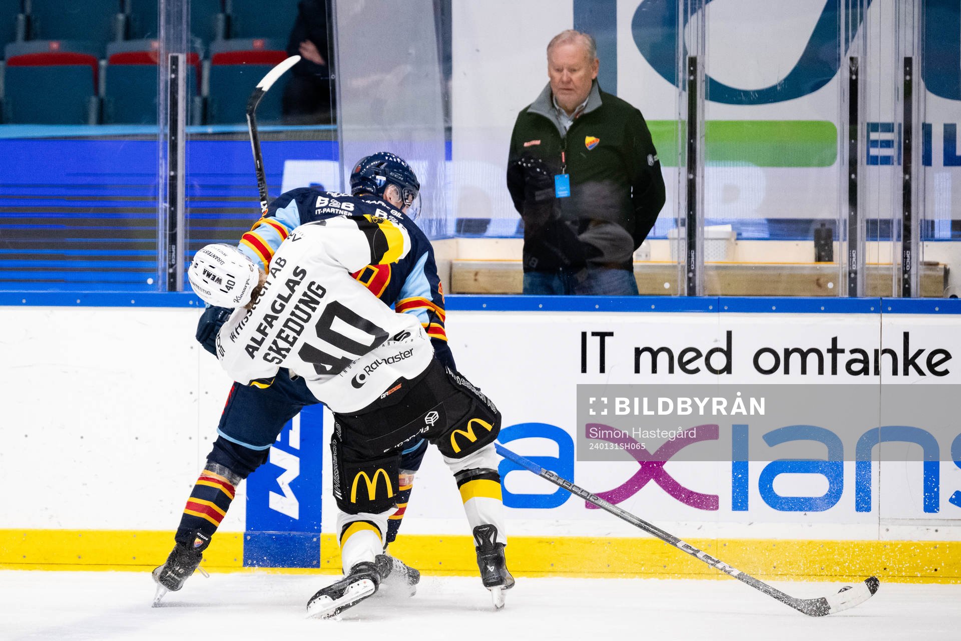 Djurgårdens Albin Grewe och Västerås Isak Skedung