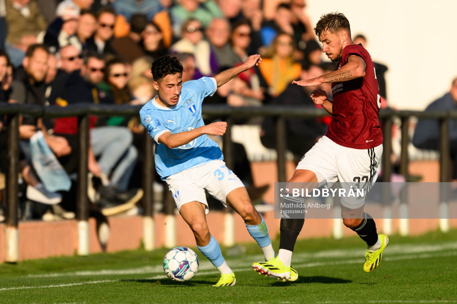 Adrian Skogmar of Malmö FF and Maten Rynes of Sparta Prag