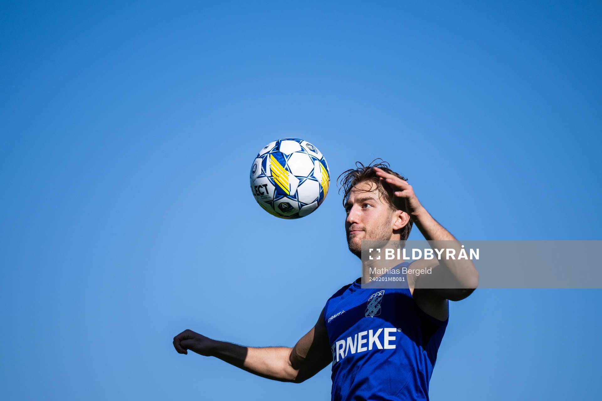 Arbnor Mucolli under en träning med IFK Göteborg den 1 februari 2024 i Alvor. 
