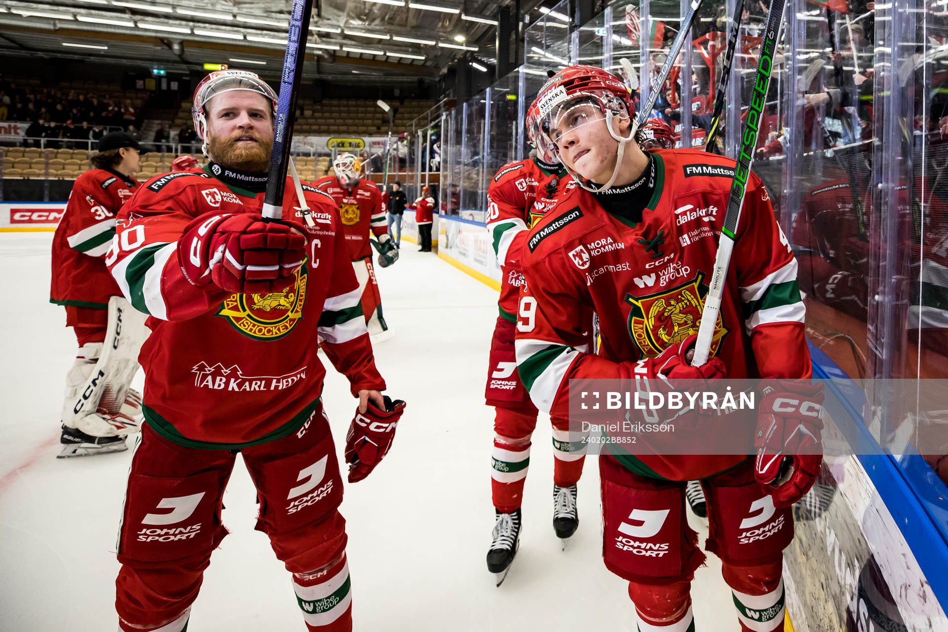 Moras Daniel Ljunggren och Noah Steen jublar