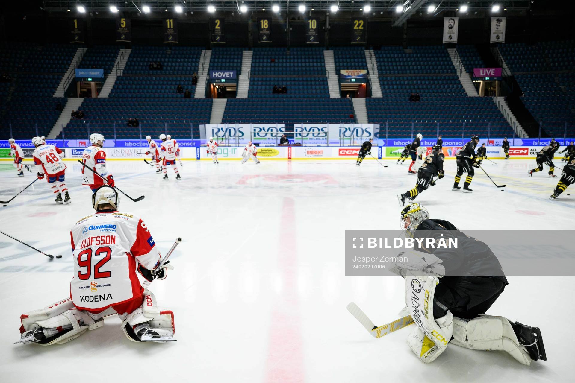 Västerviks målvakt Edvin Olofsson och AIKs målvakt