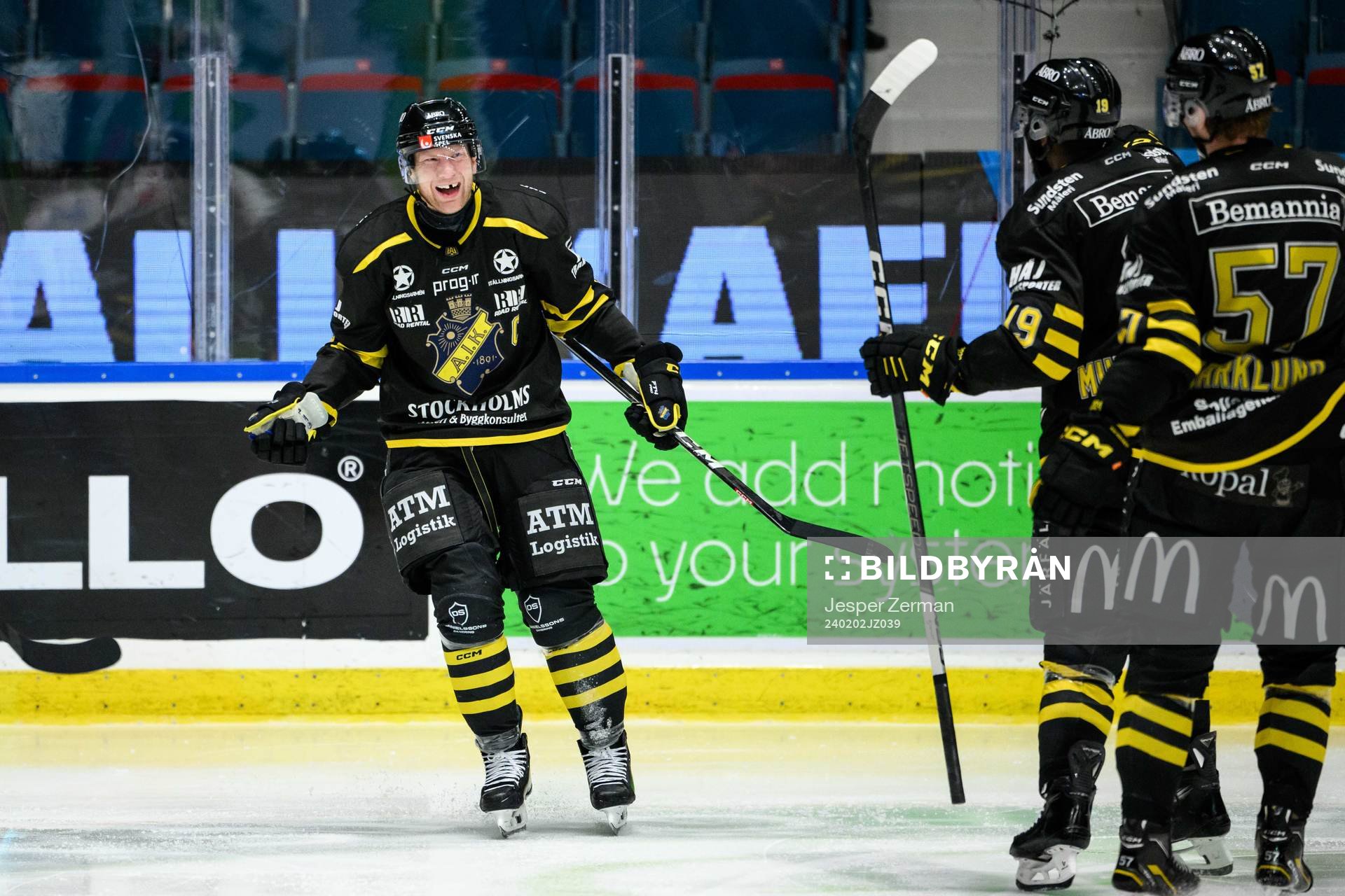 AIKs Richard Gynge jublar