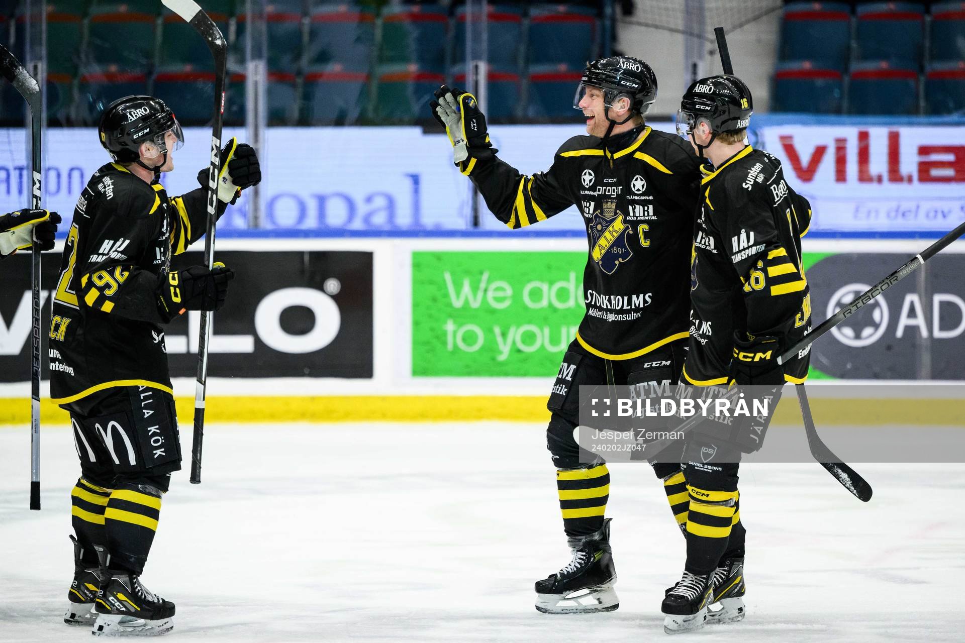 AIKs Richard Gynge jublar