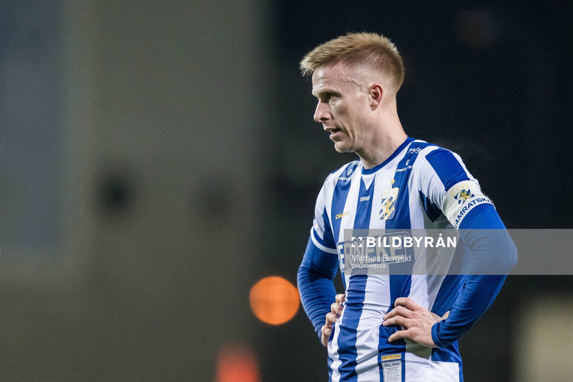 Oscar Wendt of IFK Göteborg looks dejected