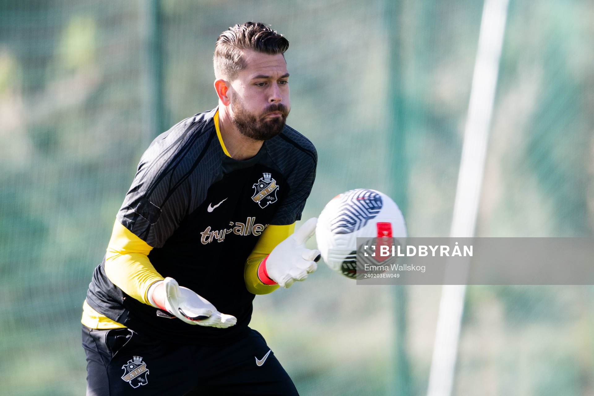 Goalkeeper Kristoffer Nordfeldt of AIK