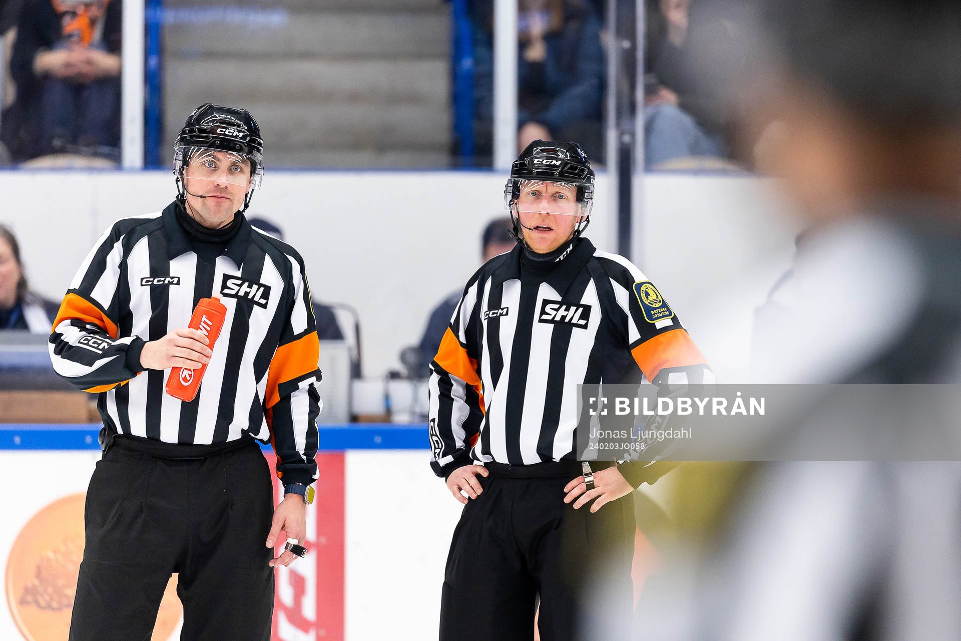 Domare David Laksola och Domare Mikael Holm
