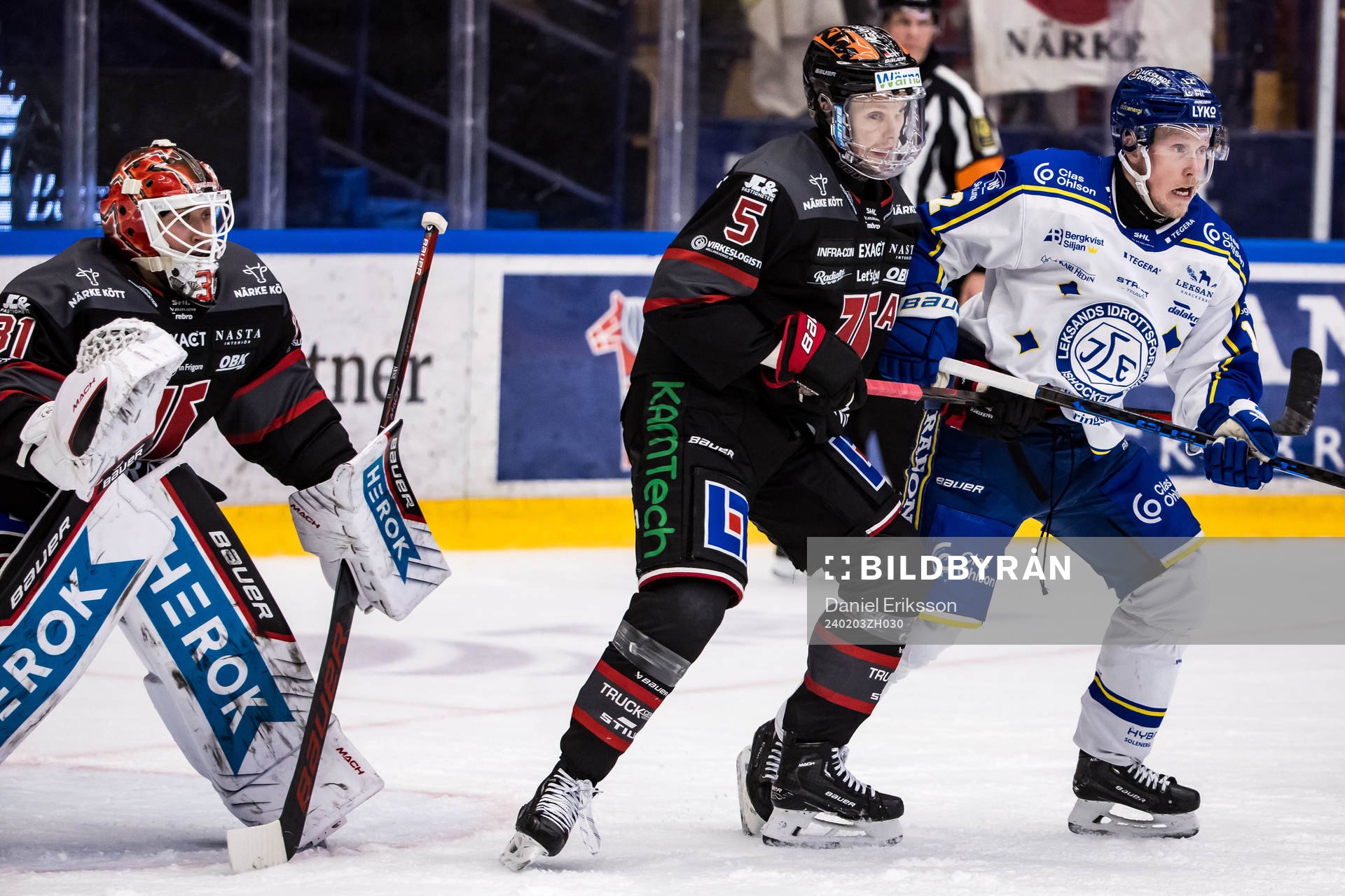Örebros målvakt Jonas Arntzen och Gustav Backström och