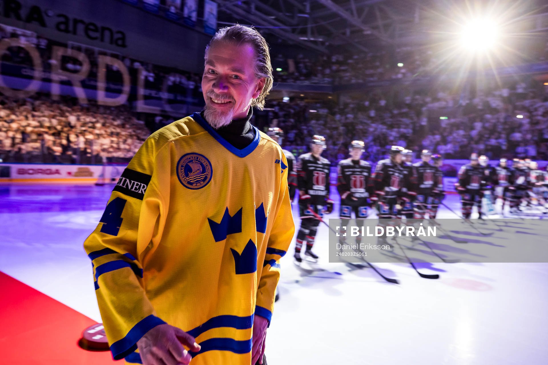 Roger Johansson innan ishockeymatchen i SHL mellan Leksand