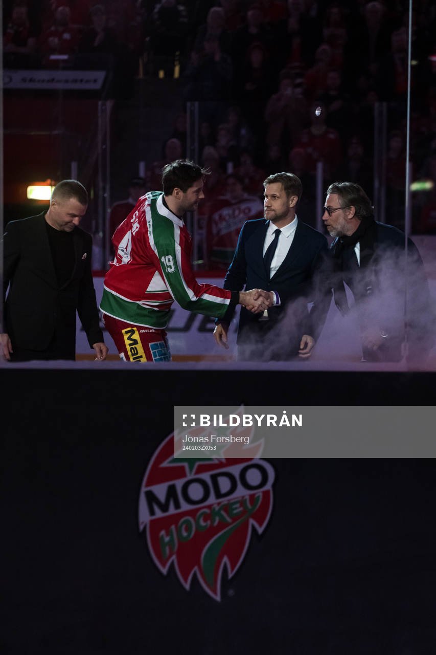 Markus Näslund hyllas