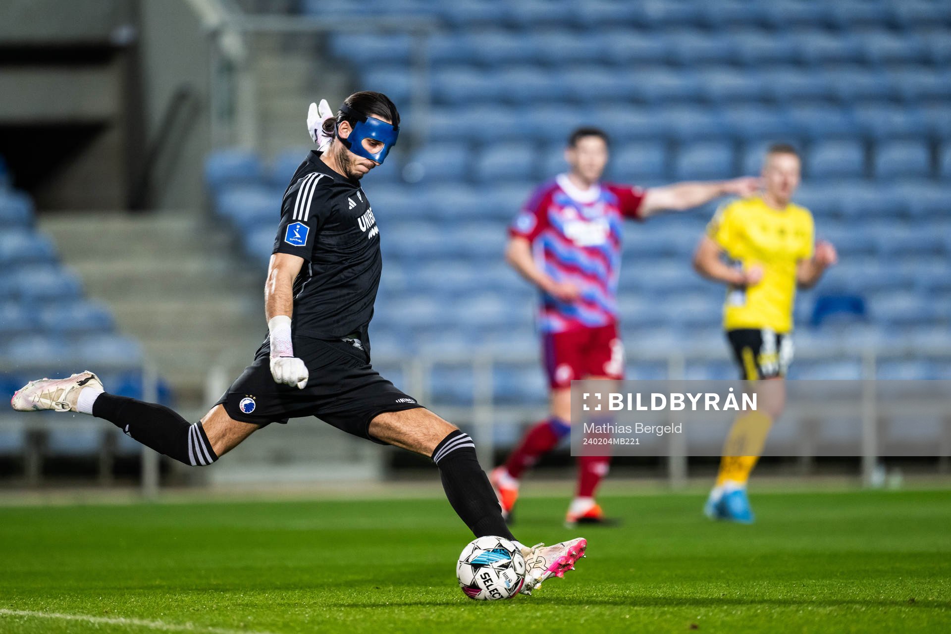 Goalkeeper Kamil Grabara of FC Copenhagen