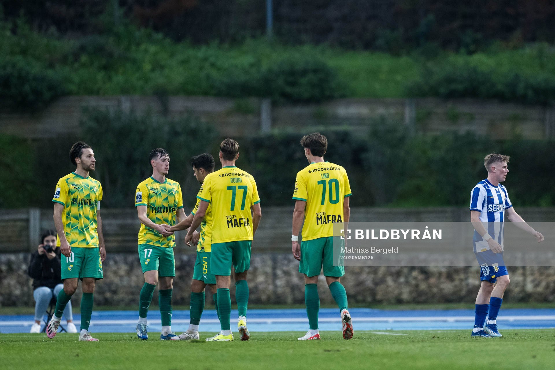 Rasmus Nåfors Dahlin of IFK Göteborg looks dejected