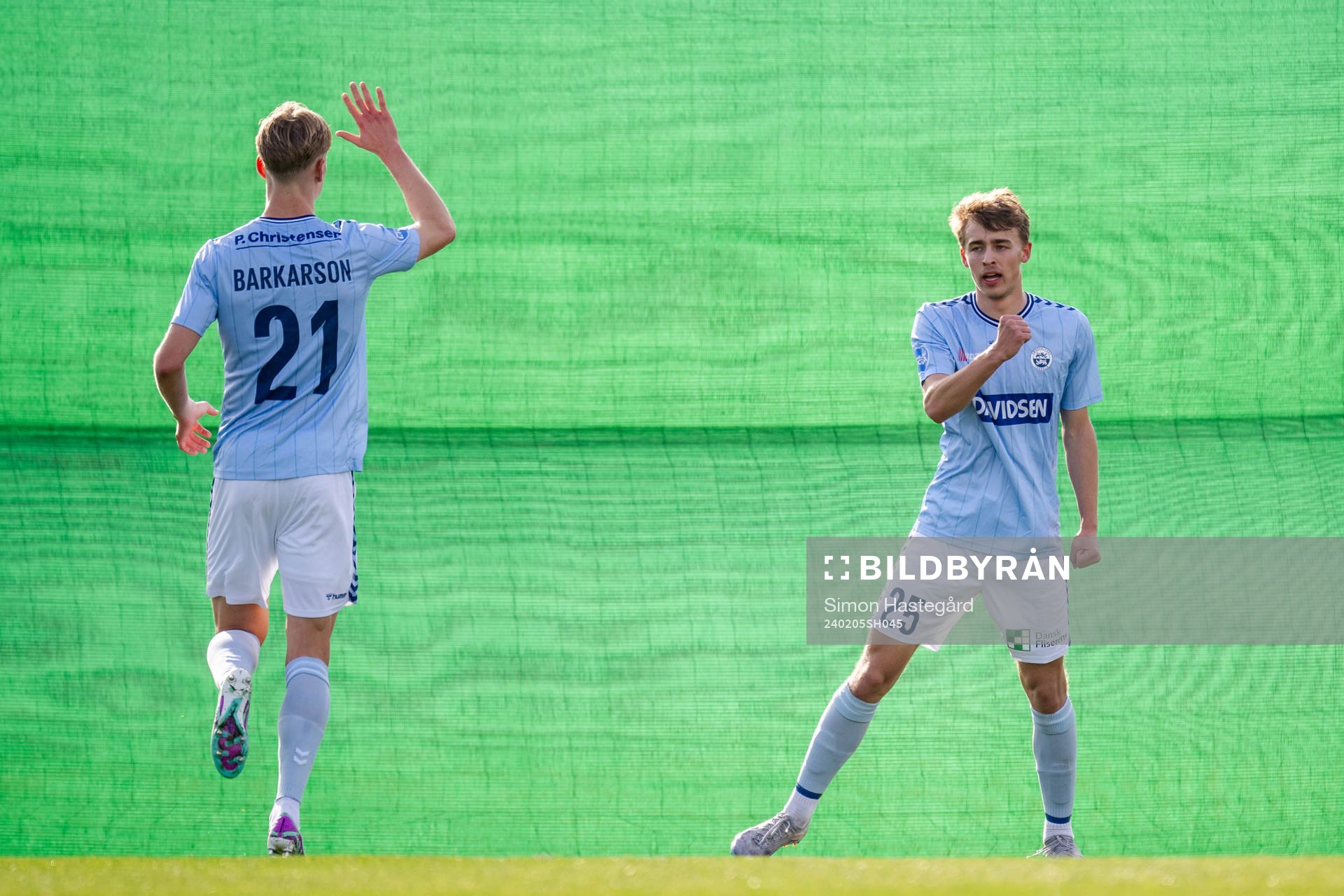 Mads Agger of Sønderjyske celebrates the 0-3 goal
