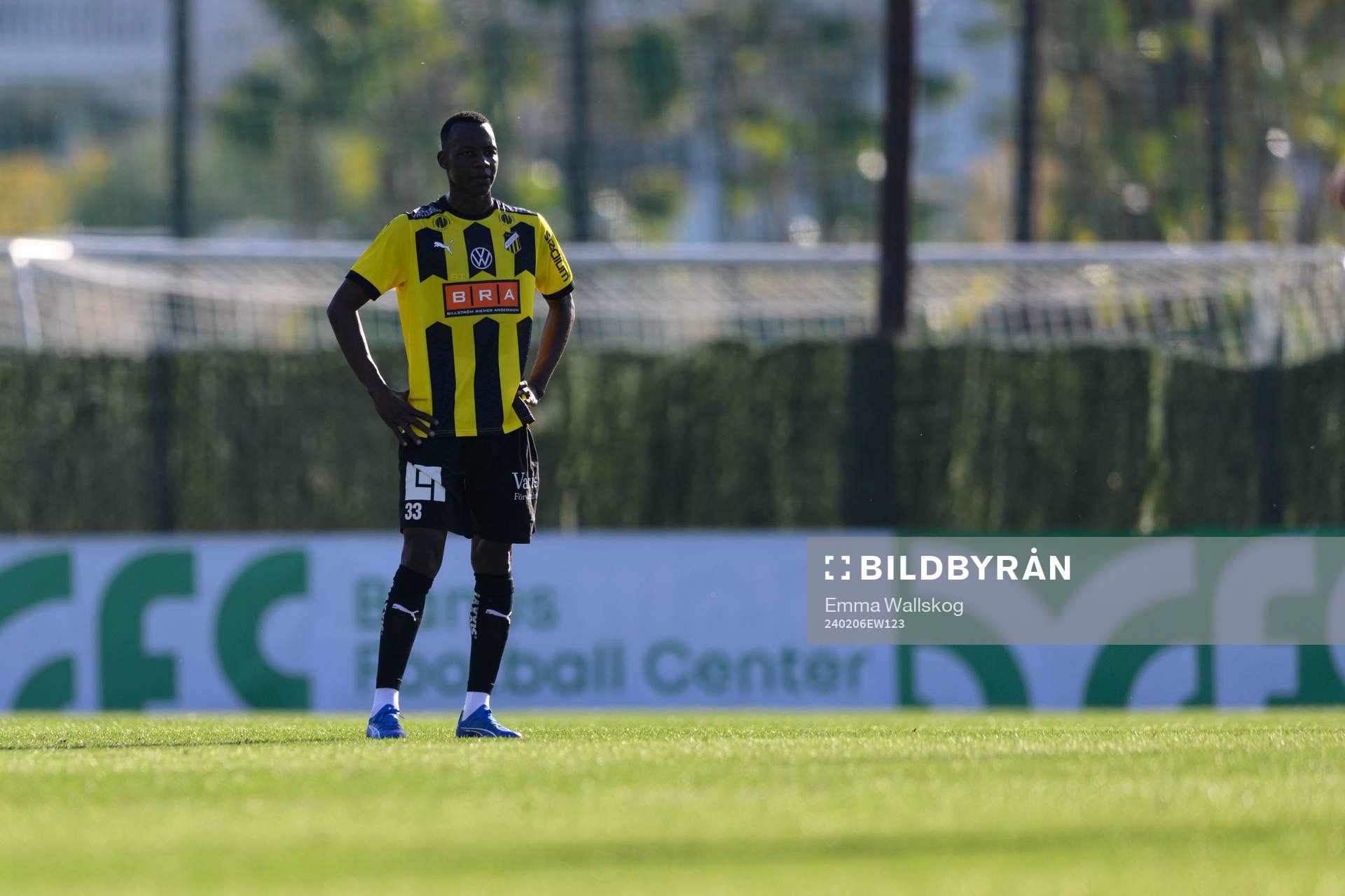 John Paul Dembe of Häcken looks dejected