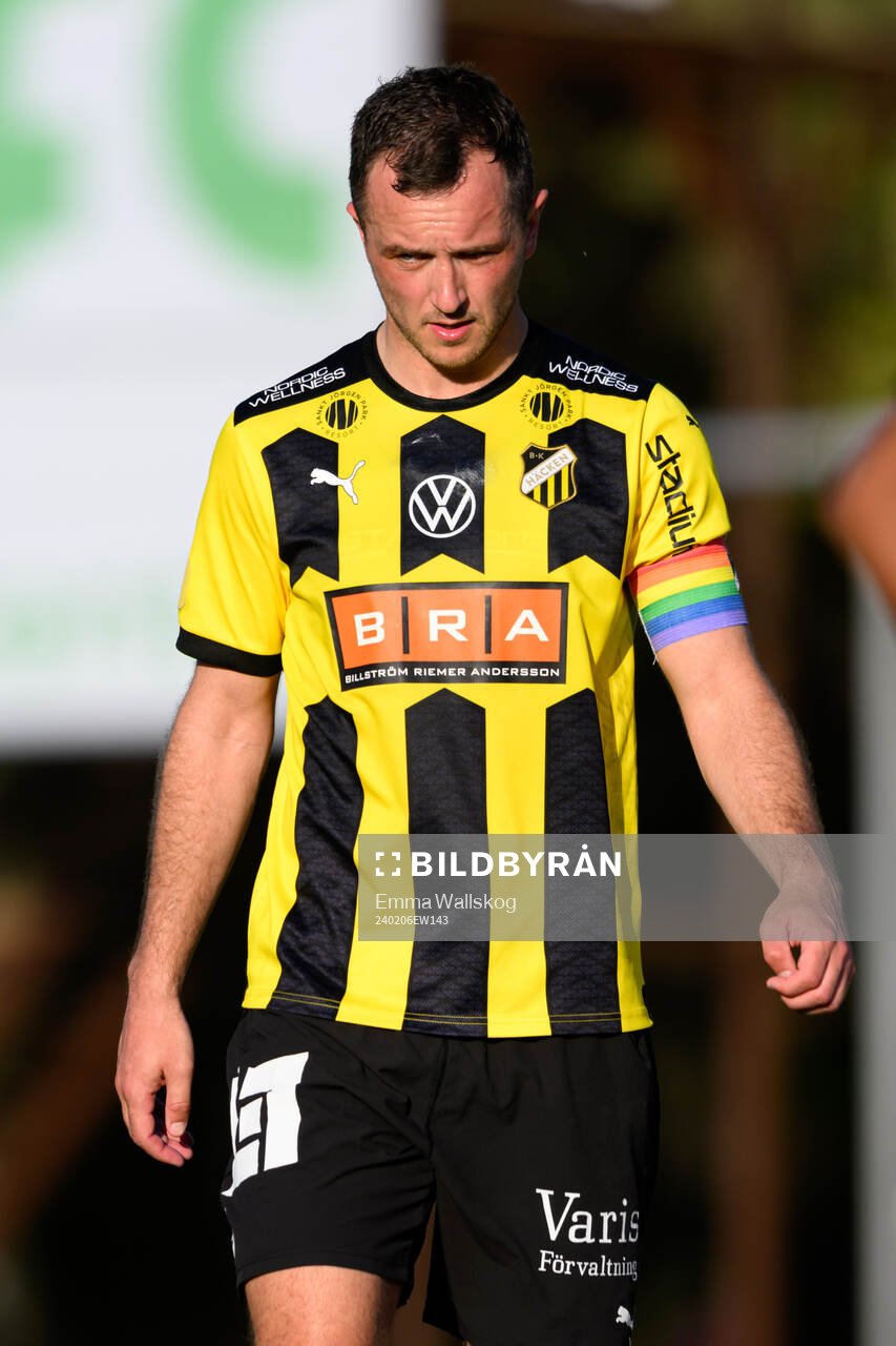 Even Hovland of Häcken looks dejected