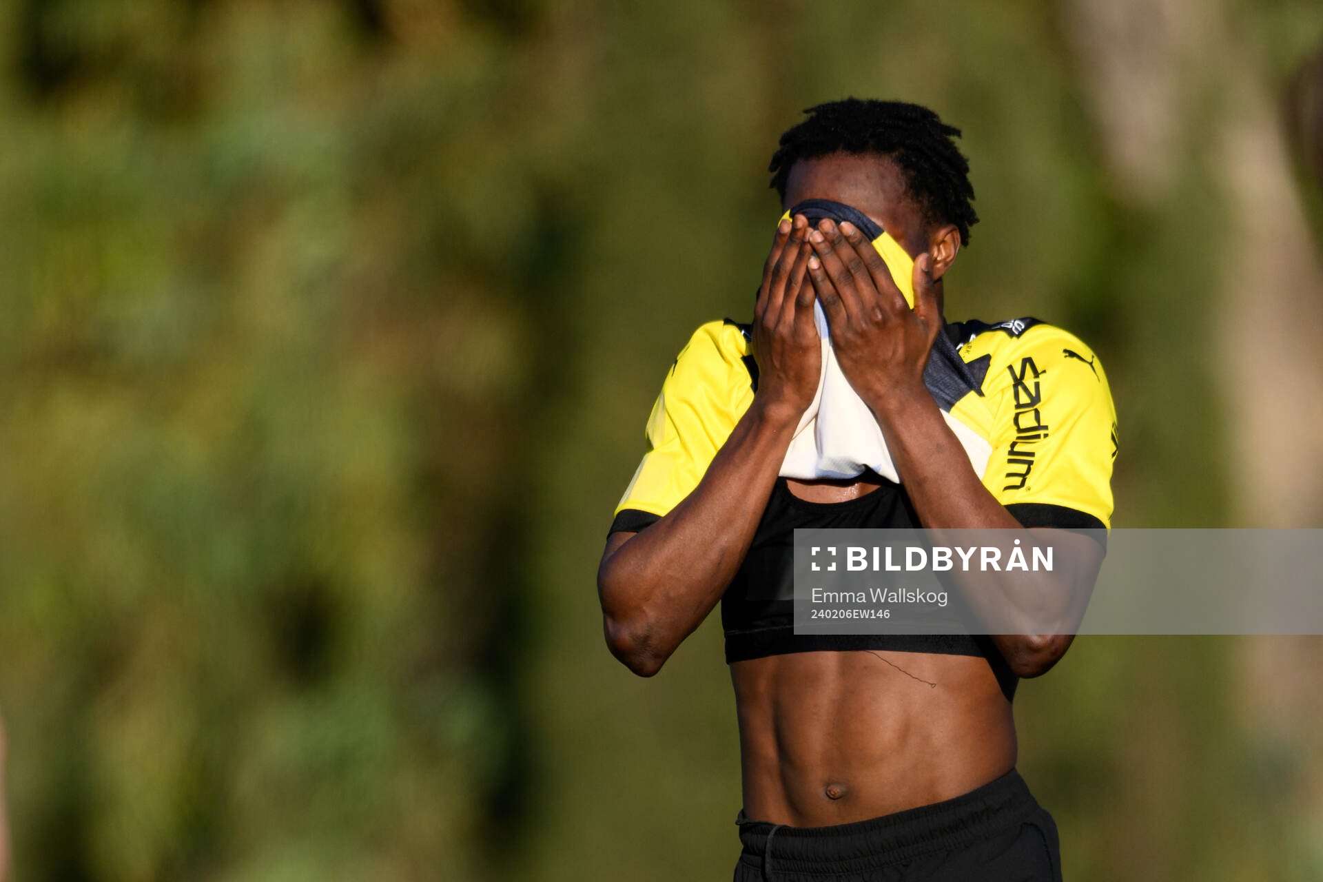 Severin Nioule of Häcken looks dejected