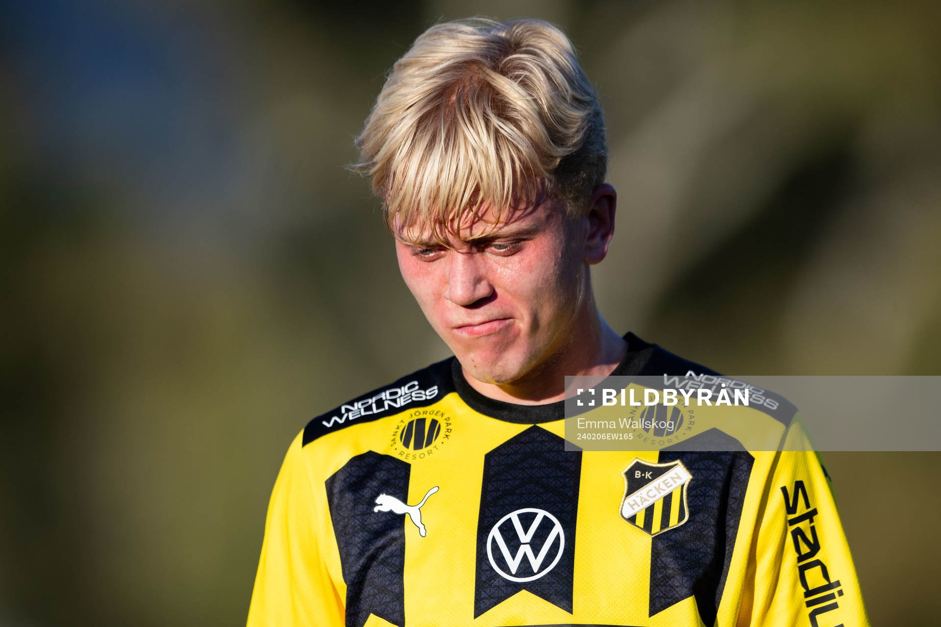 Isak Brusberg of Häcken looks dejected
