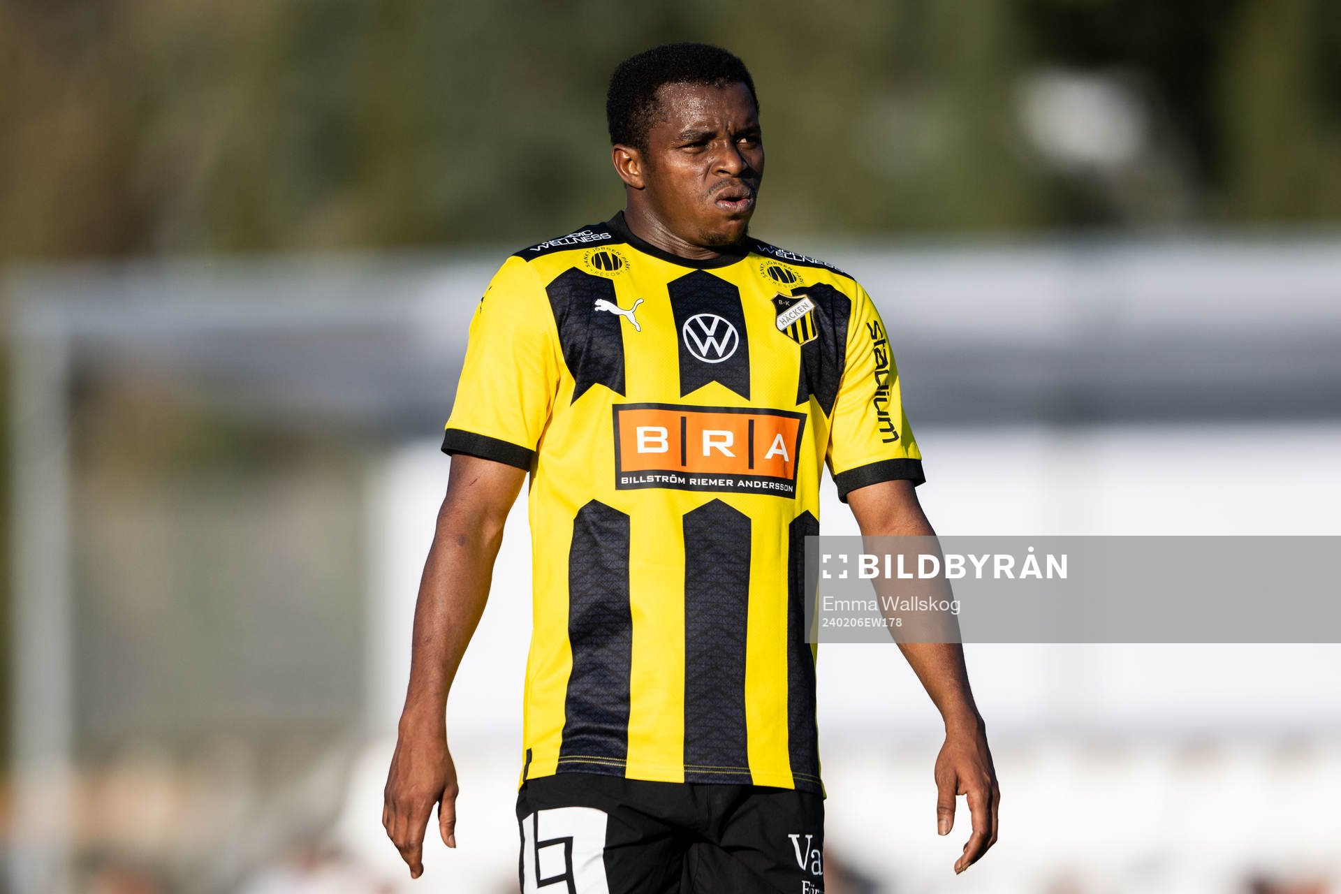 Abdulrazaq Ishaq of Häcken looks dejected