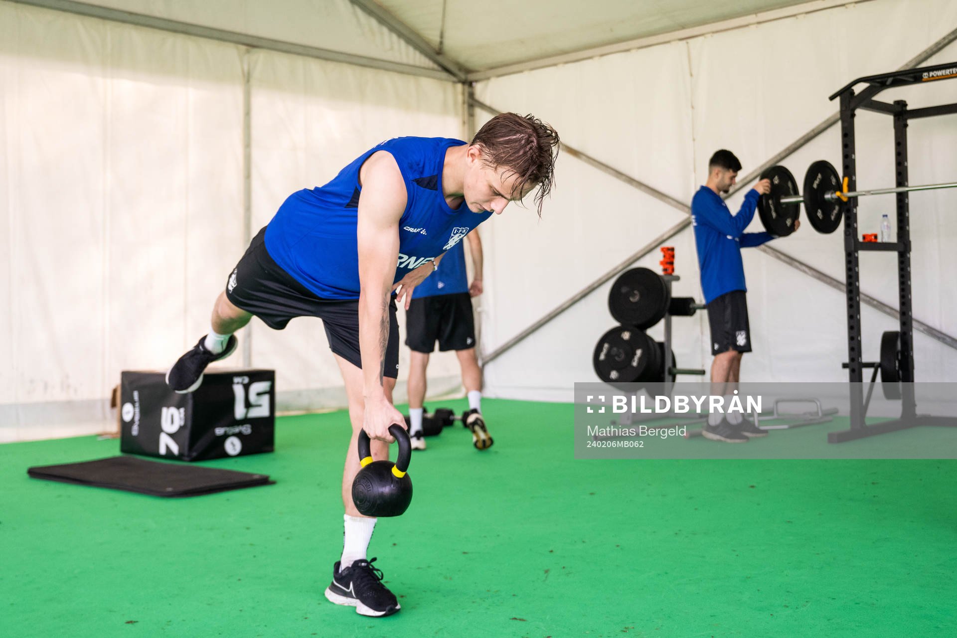 Linus Carlstrand i gymmet