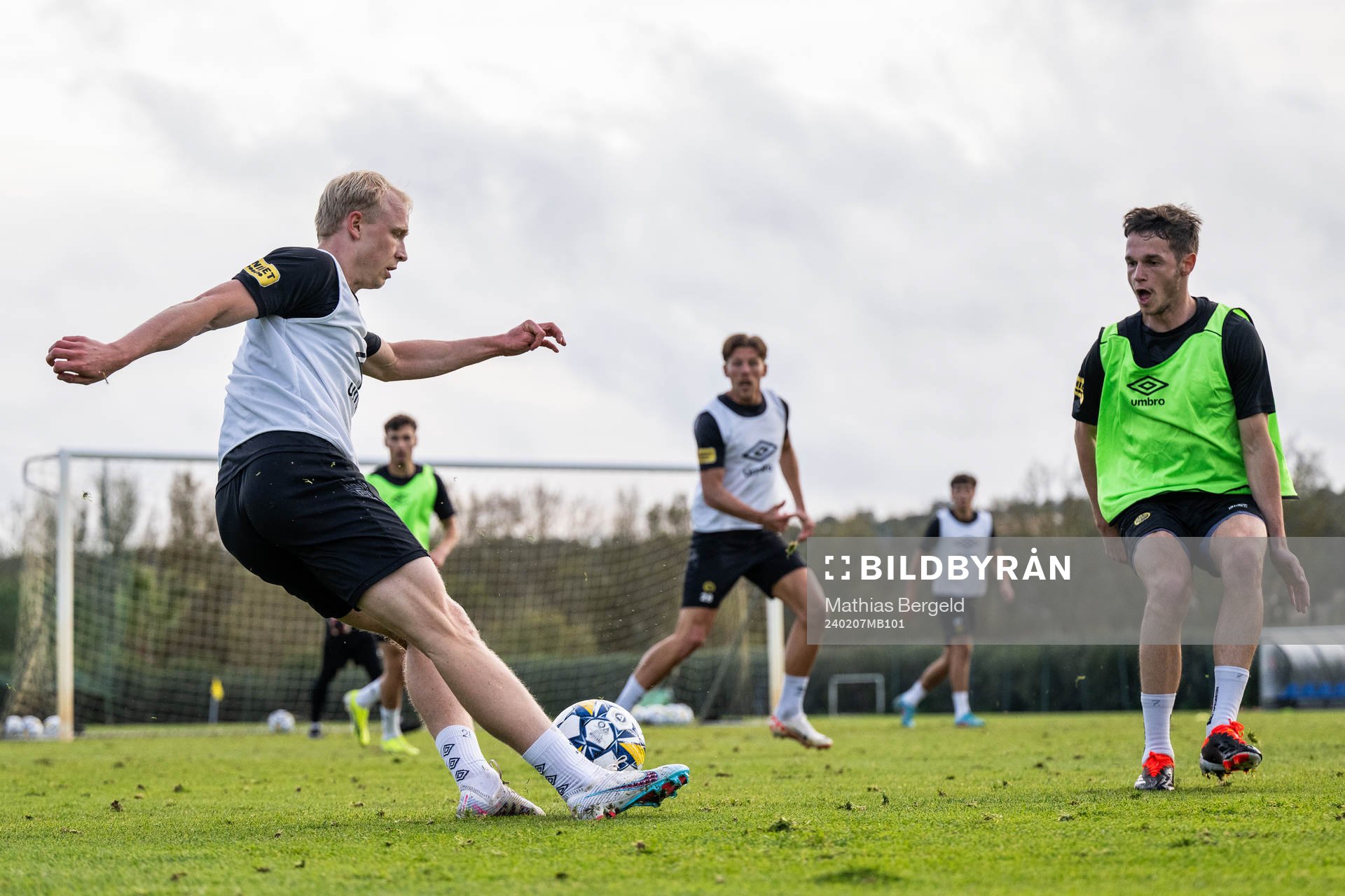 André Boman under en träning med Elfsborg den 7 februari 2024 i Alcantarilha. 