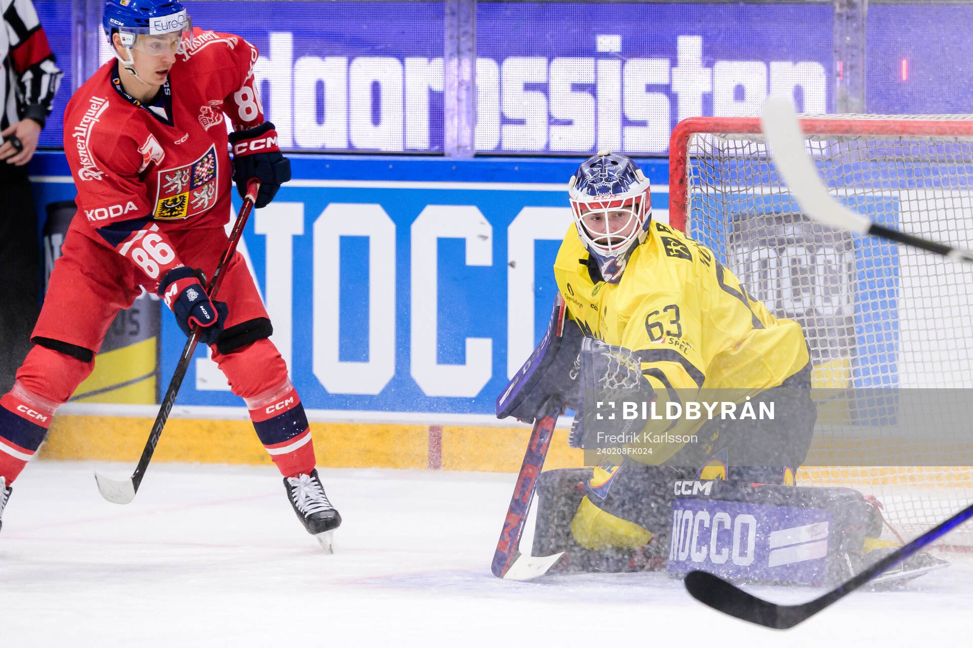 Goalkeeper Marcus Högberg of Sweden