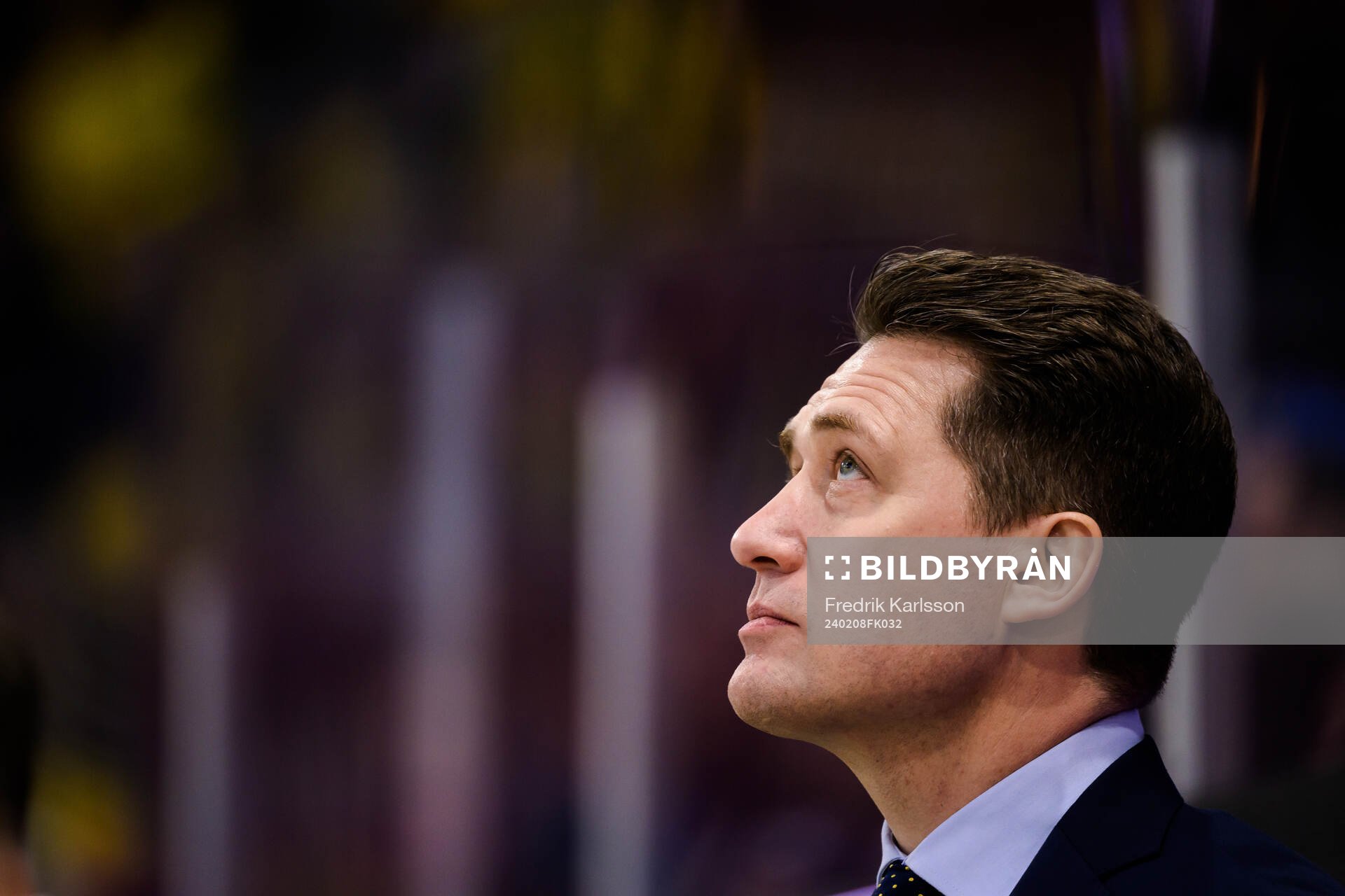 Head coach Sam Hallam of Sweden