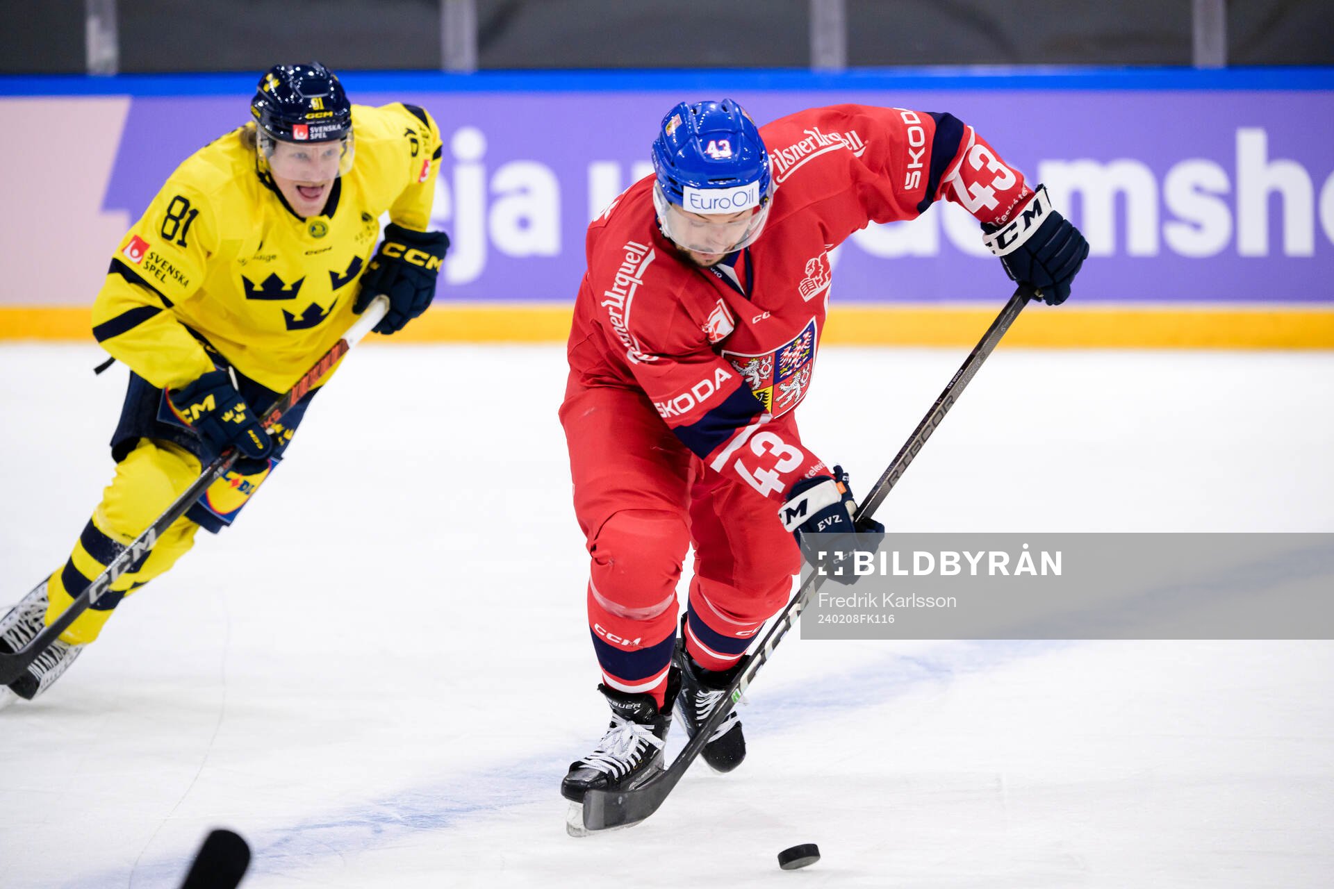 Marcus Sylvegård of Sweden and Jan Kovar of Czech Republic