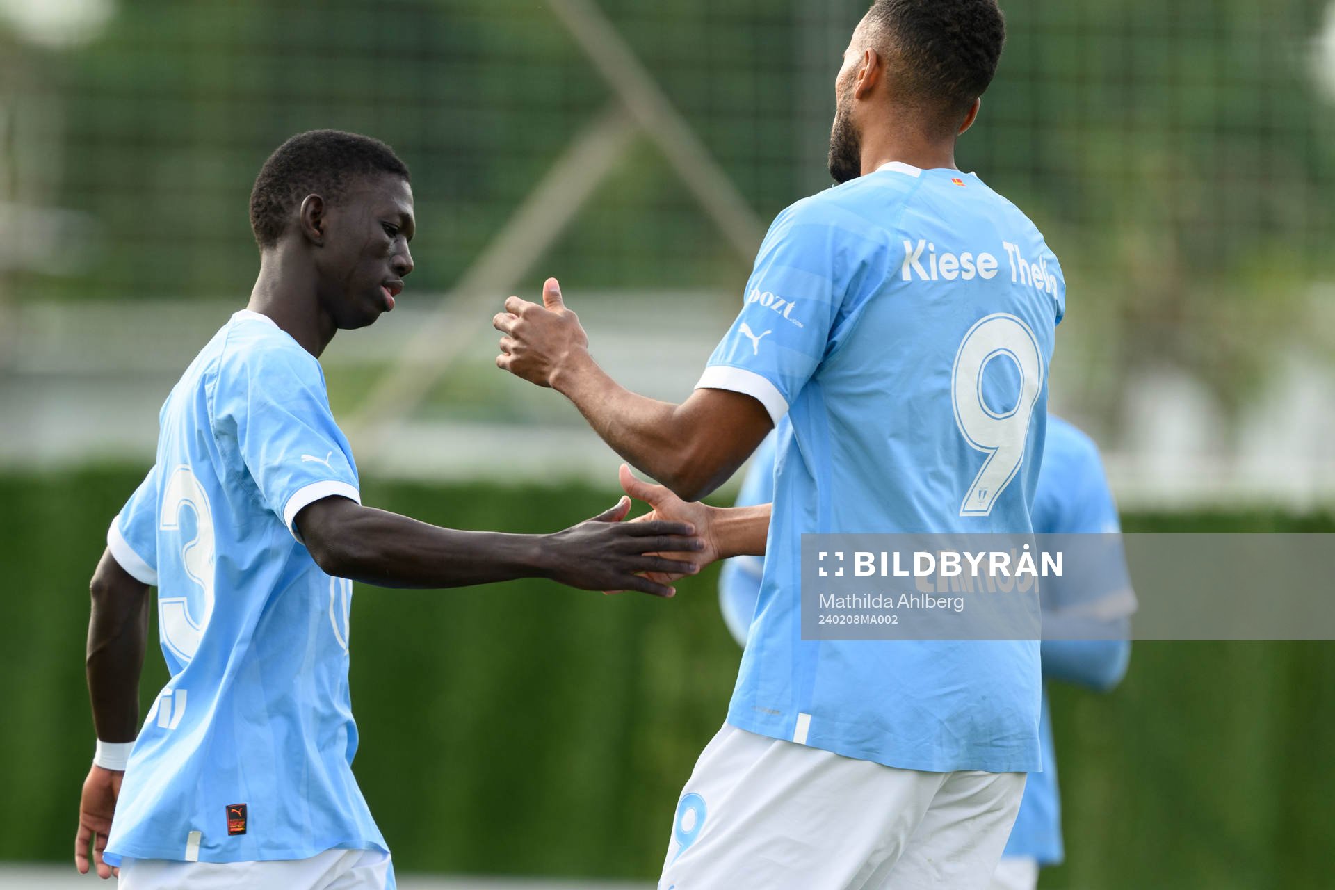 Mamadou Diagne and Isaac Kiese Thelin of Malmö FF